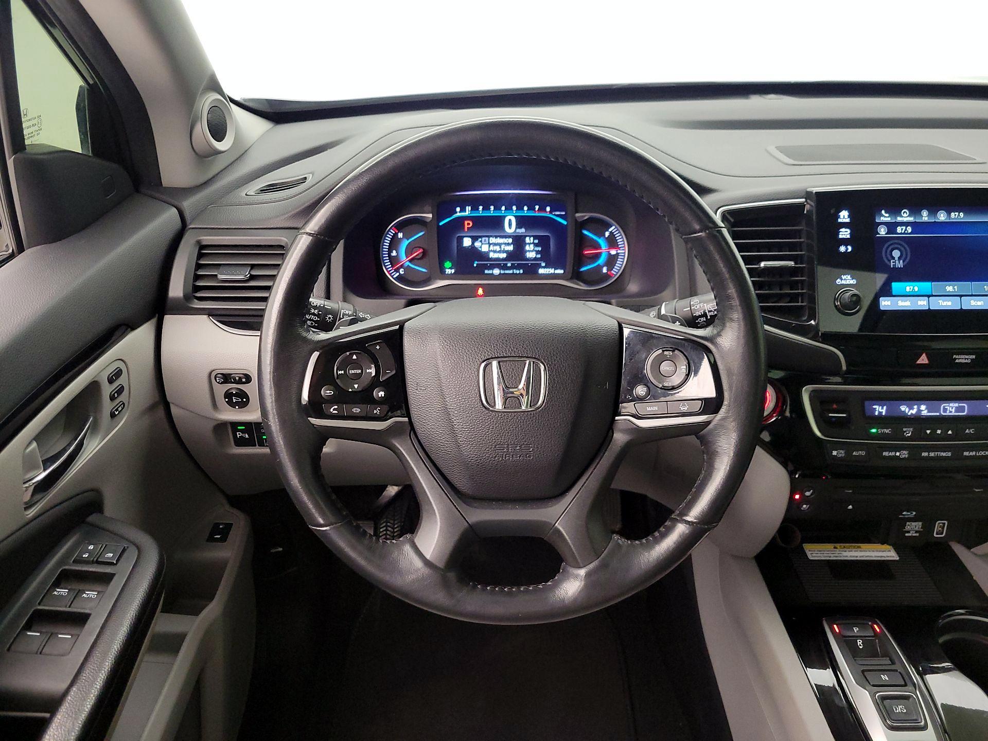 Thumbnail: 2019 Honda Pilot - 10