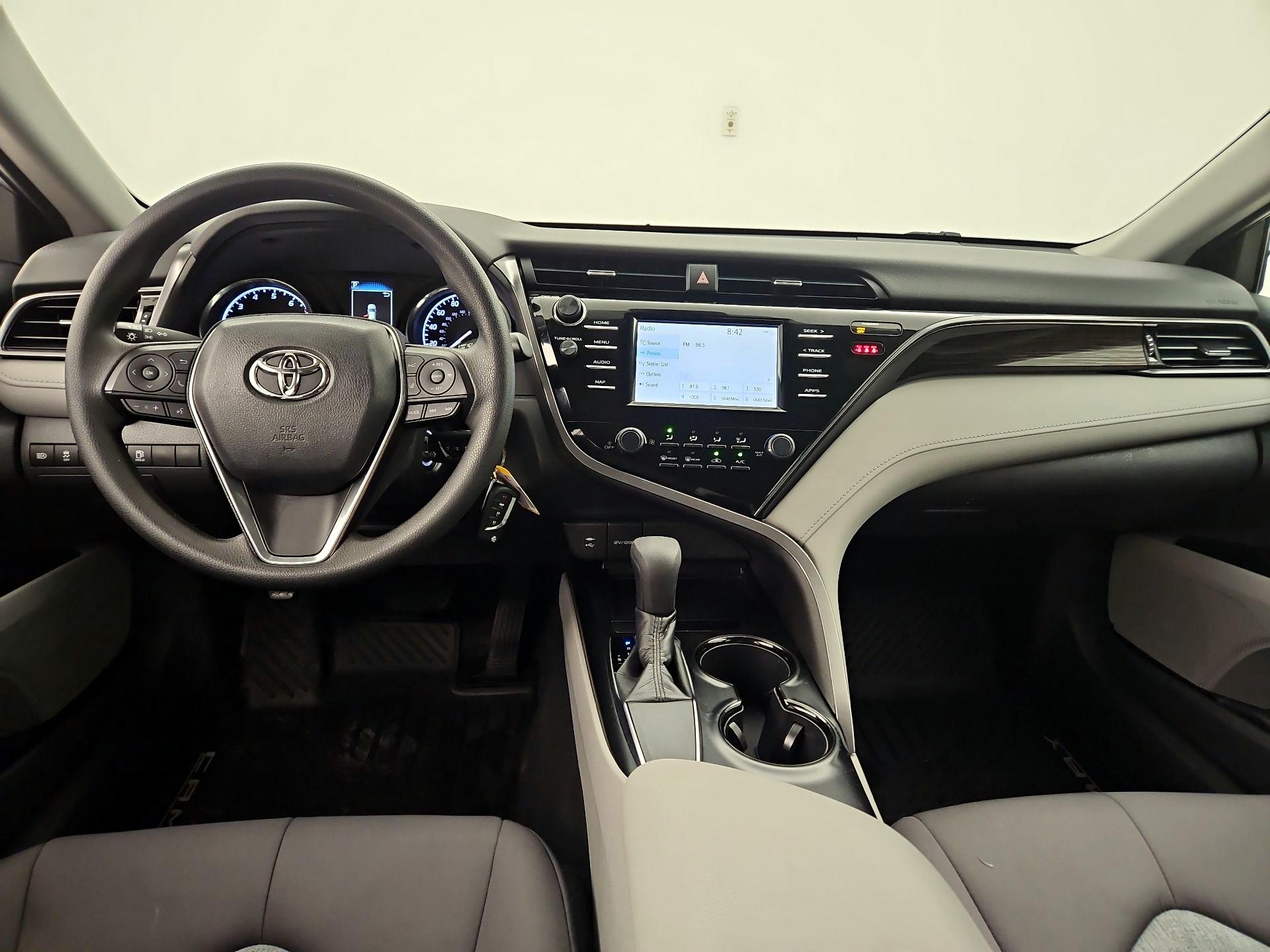 Thumbnail: 2019 Toyota Camry - 9