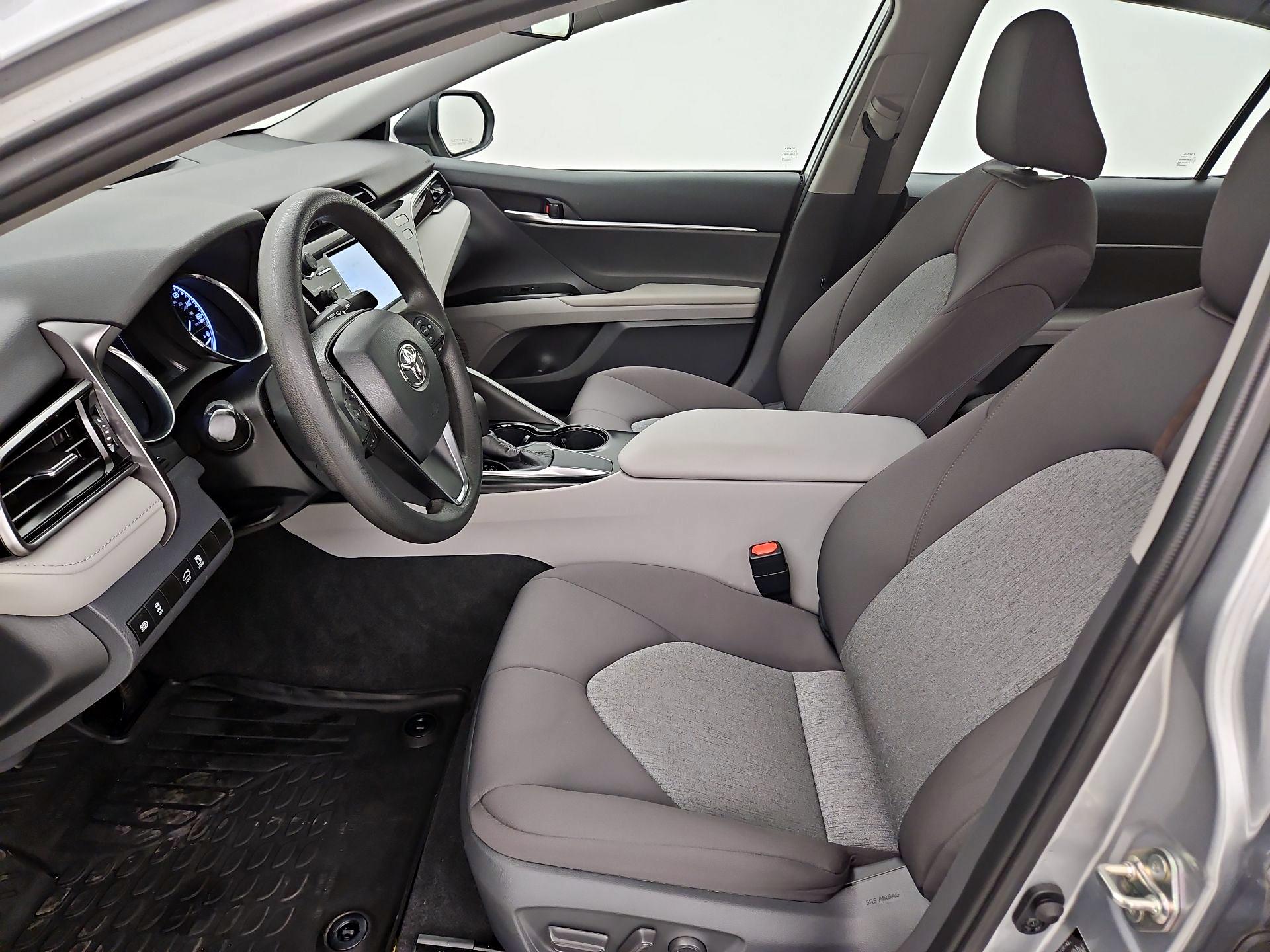 Thumbnail: 2019 Toyota Camry - 11