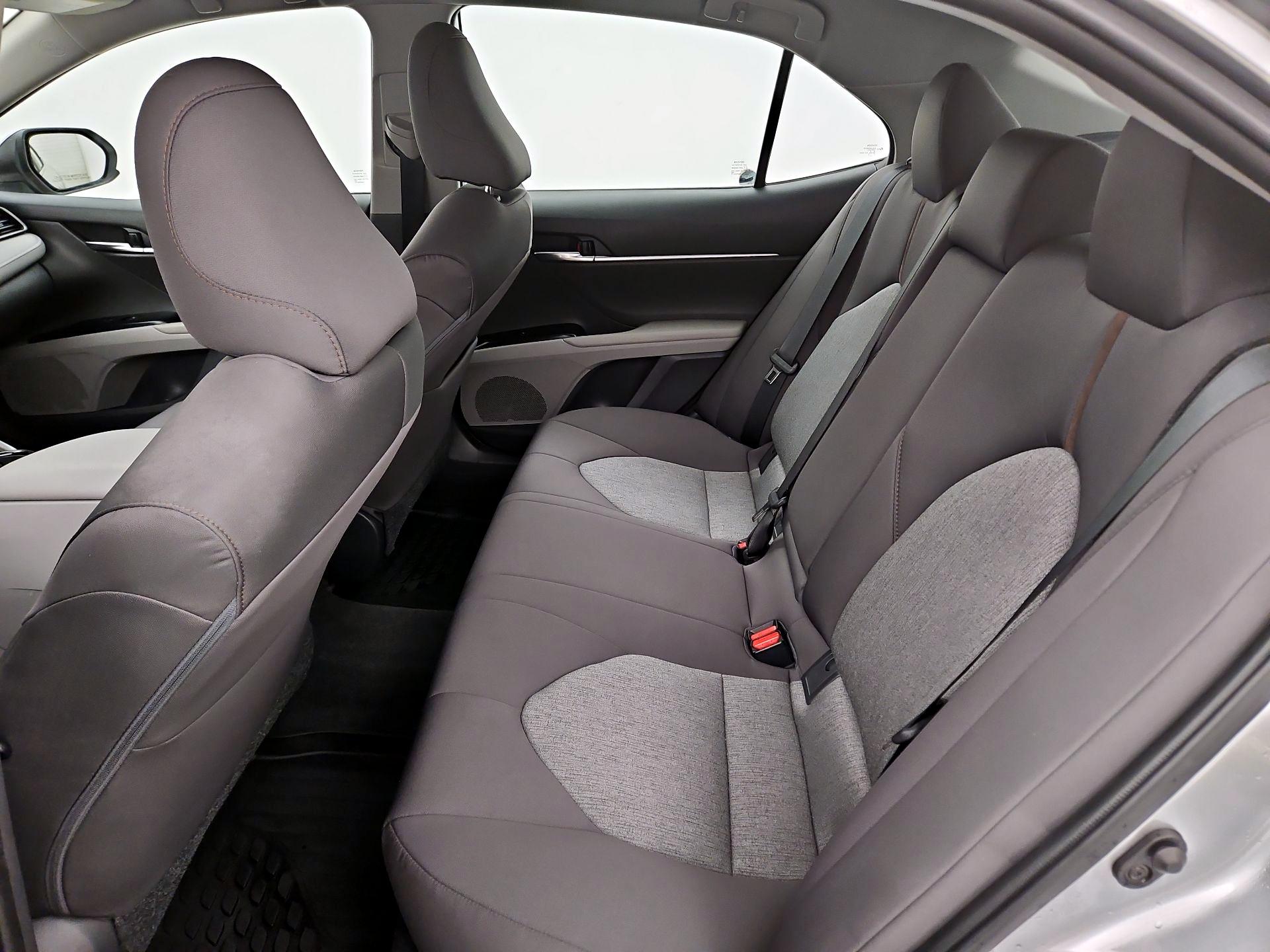 Thumbnail: 2019 Toyota Camry - 19