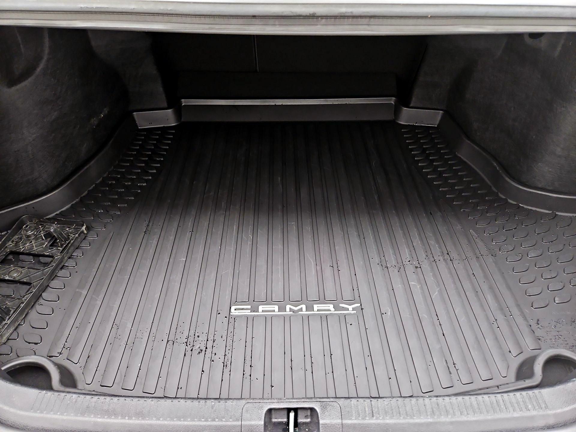 Thumbnail: 2019 Toyota Camry - 20