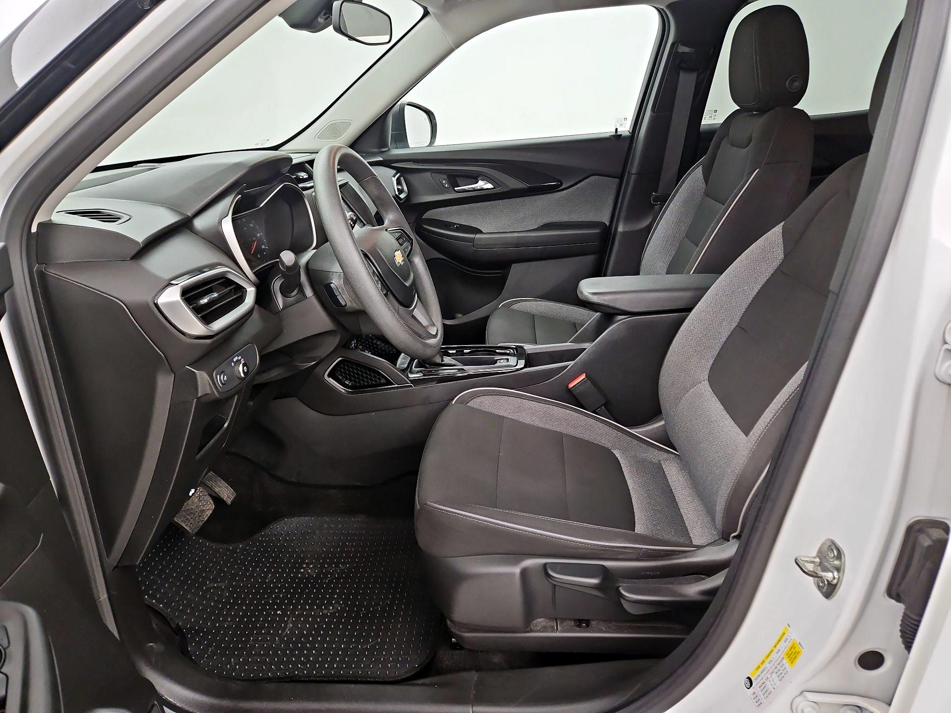 Thumbnail: 2021 Chevrolet TrailBlazer - 11