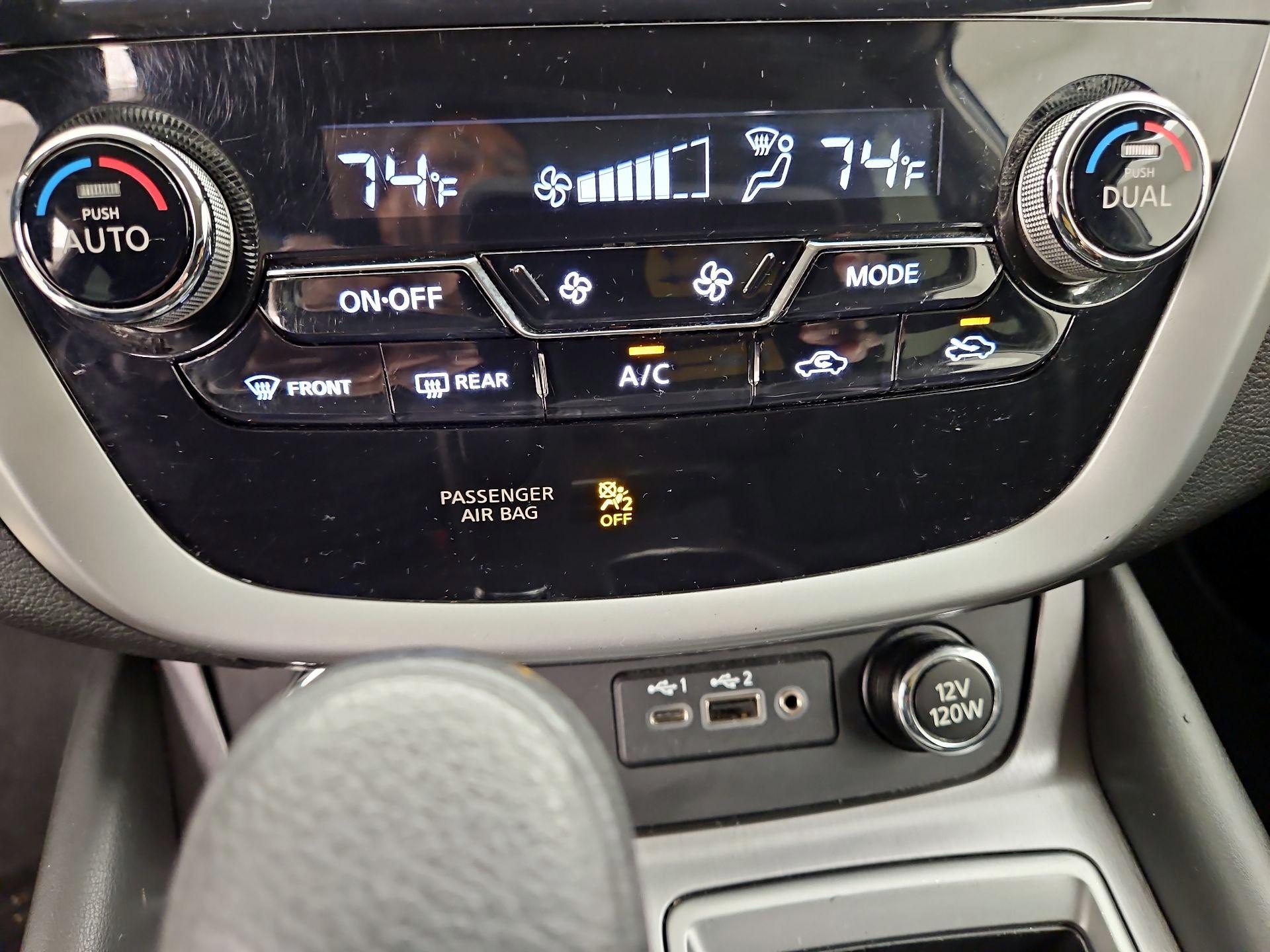 Thumbnail: 2020 Nissan Murano - 16