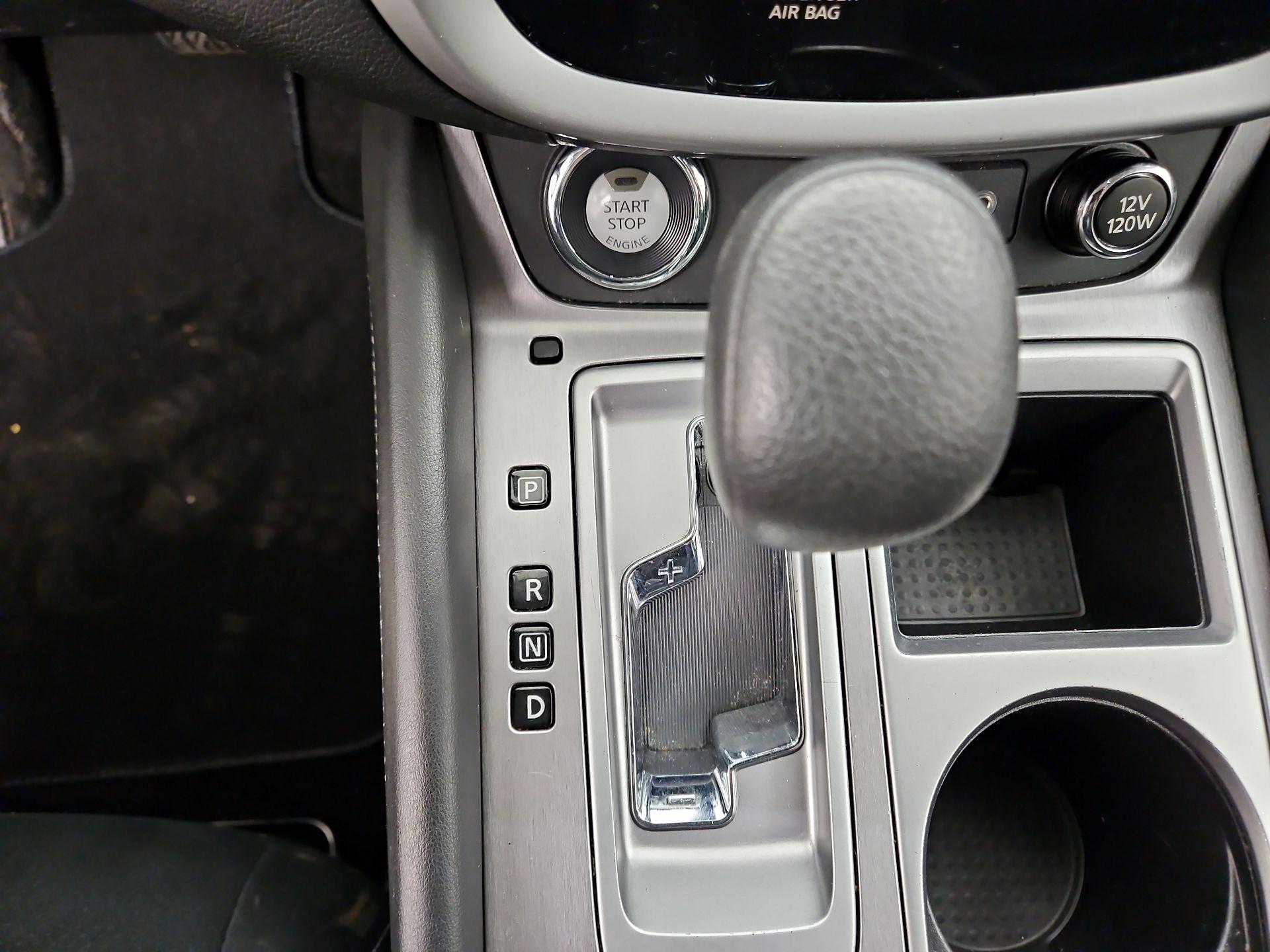 Thumbnail: 2020 Nissan Murano - 17