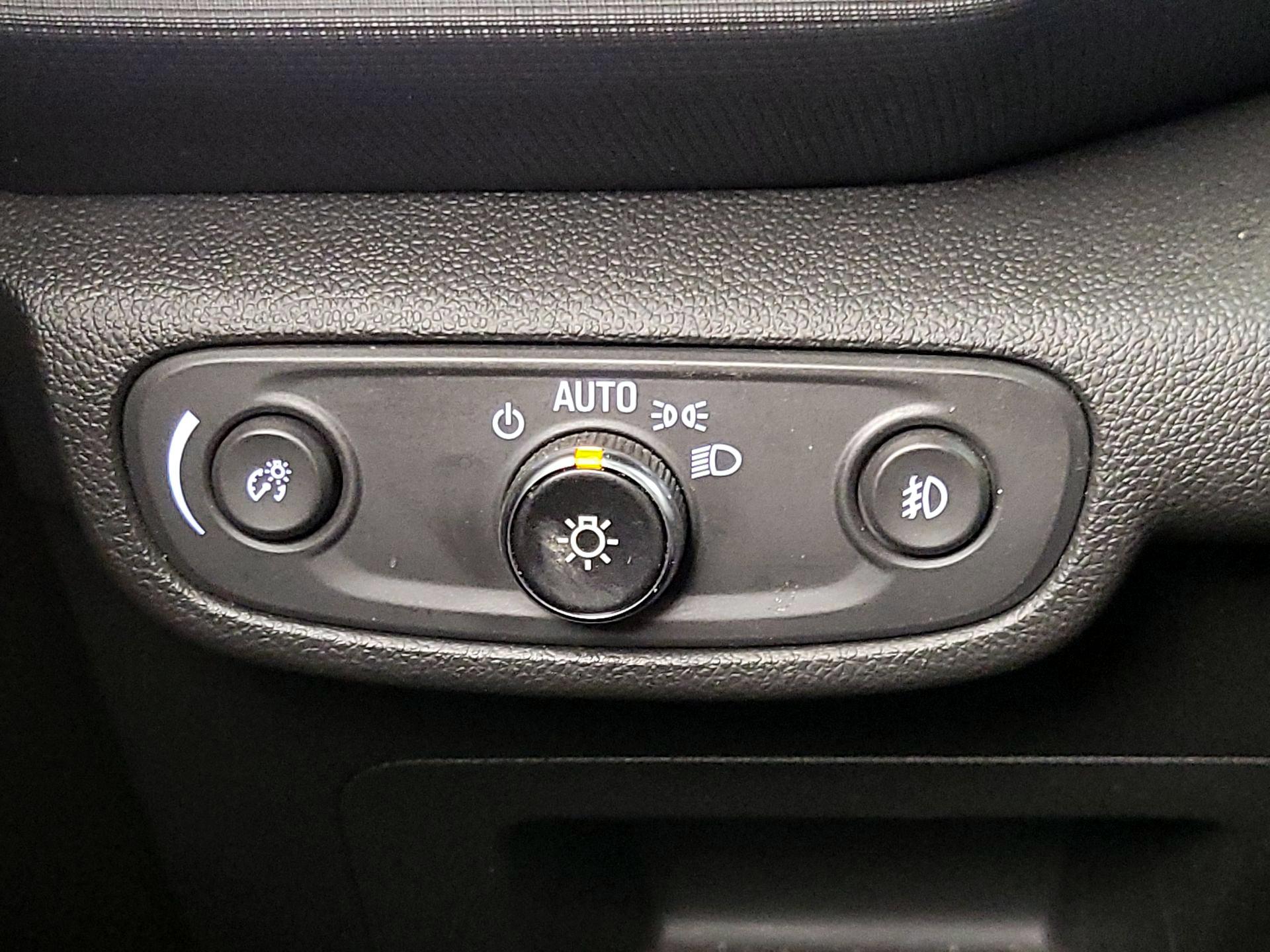 Thumbnail: 2023 Chevrolet TrailBlazer - 13