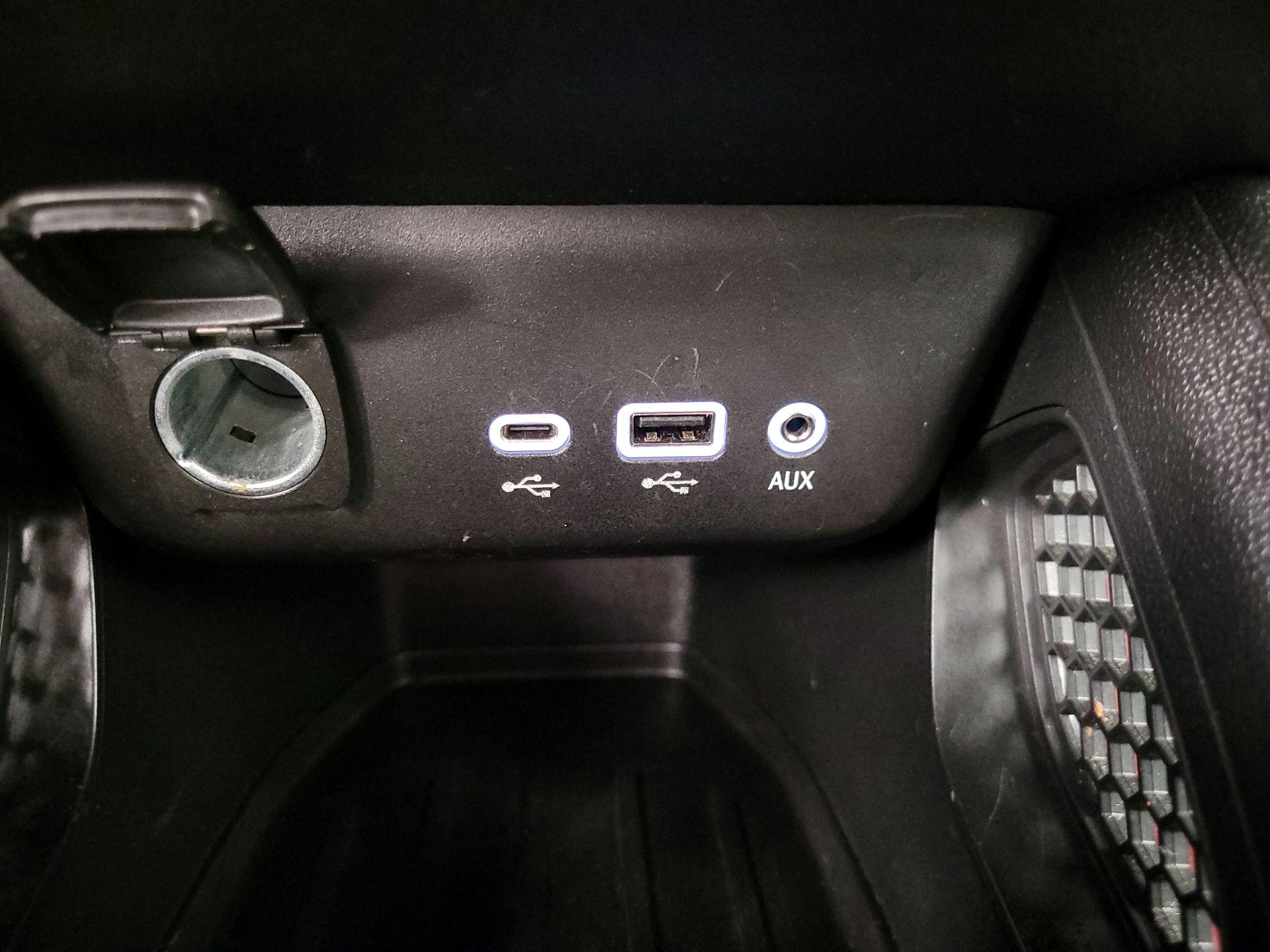 Thumbnail: 2023 Chevrolet TrailBlazer - 18