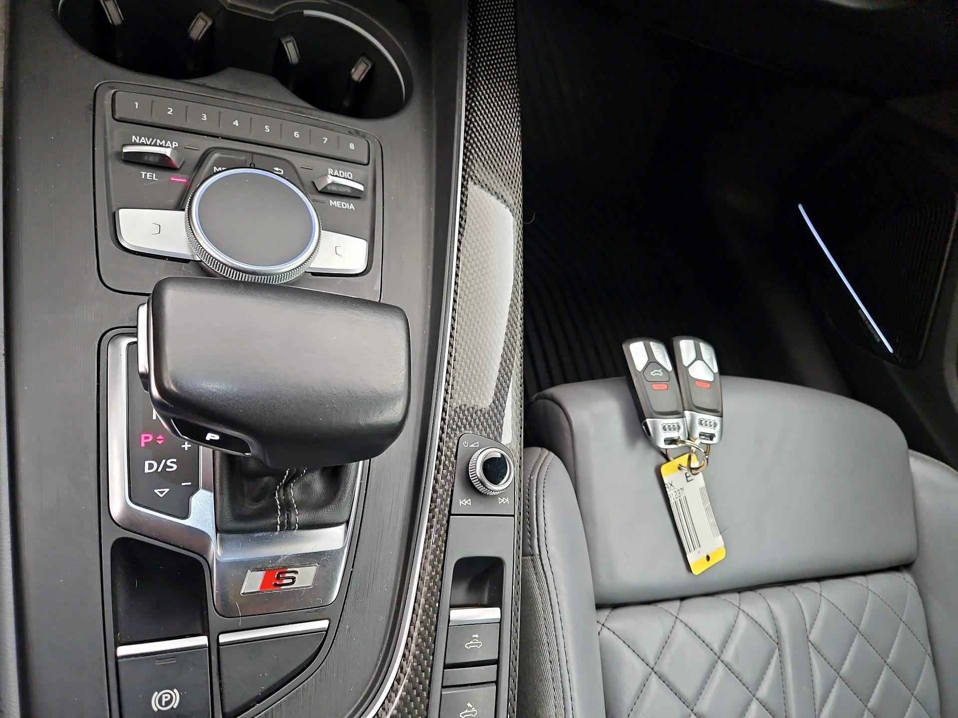 Thumbnail: 2018 Audi S5 - 18