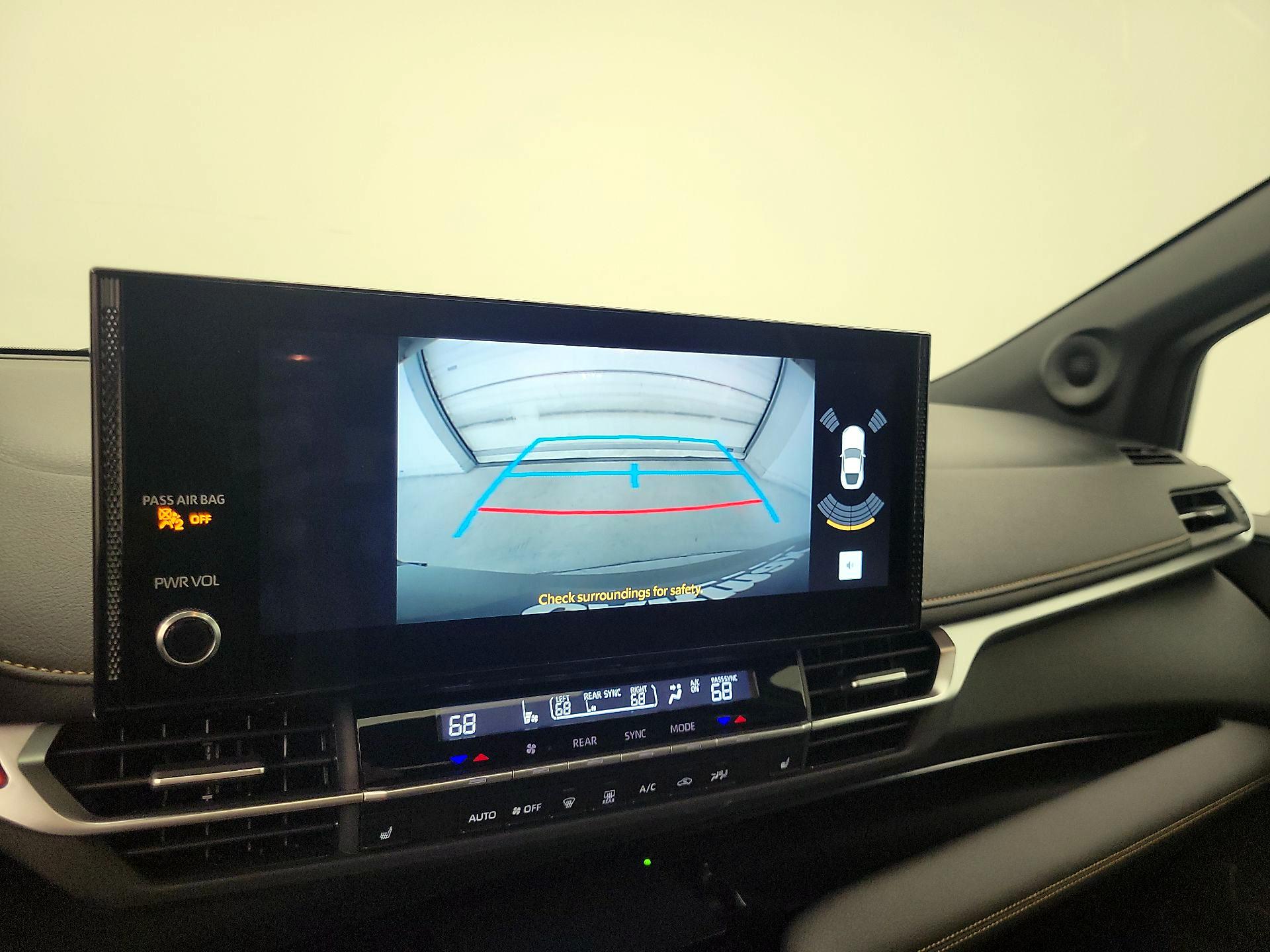 Thumbnail: 2025 Toyota Sienna - 14