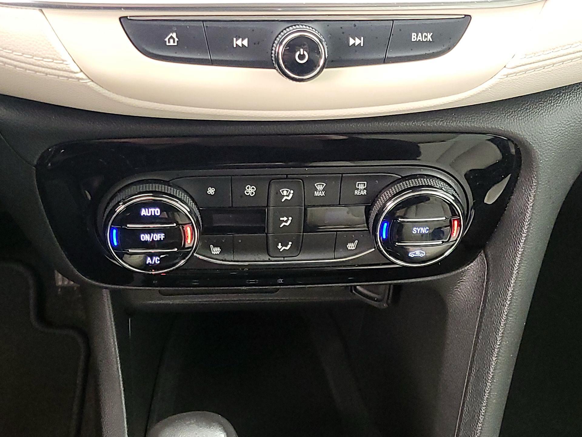 Thumbnail: 2021 Buick Encore GX - 16