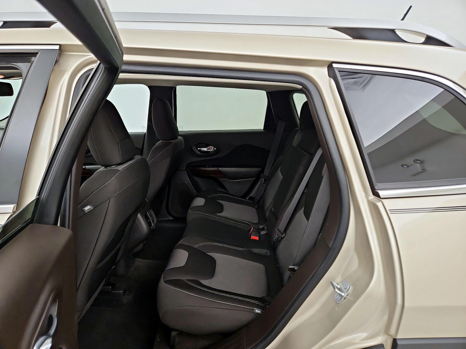 2014 Jeep Cherokee Latitude - Photo 20