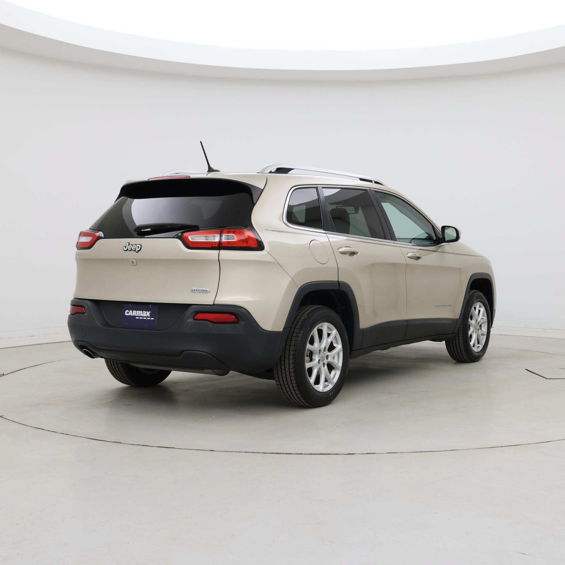 Thumbnail: 2014 Jeep Cherokee - 8