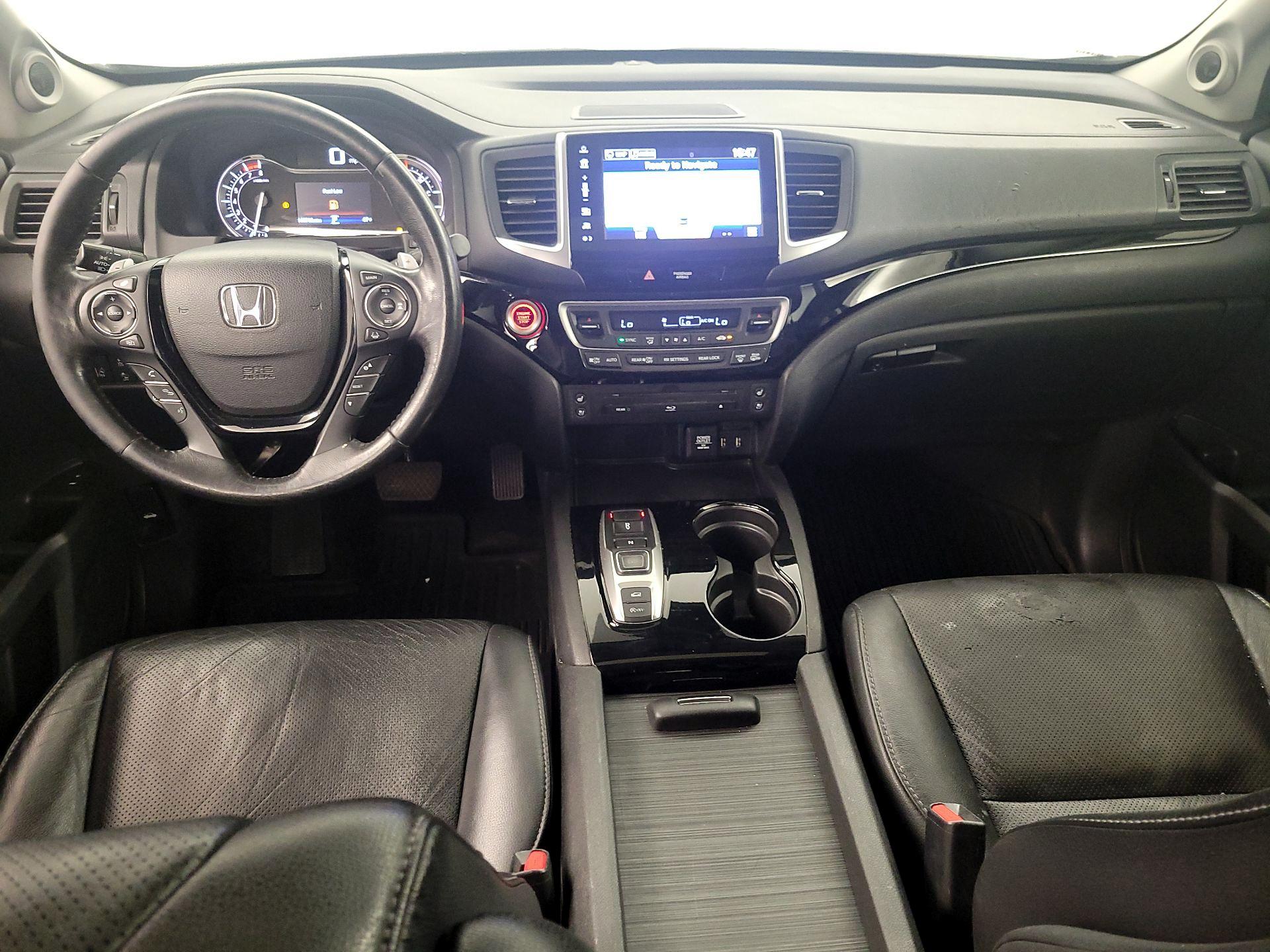 Thumbnail: 2018 Honda Pilot - 9