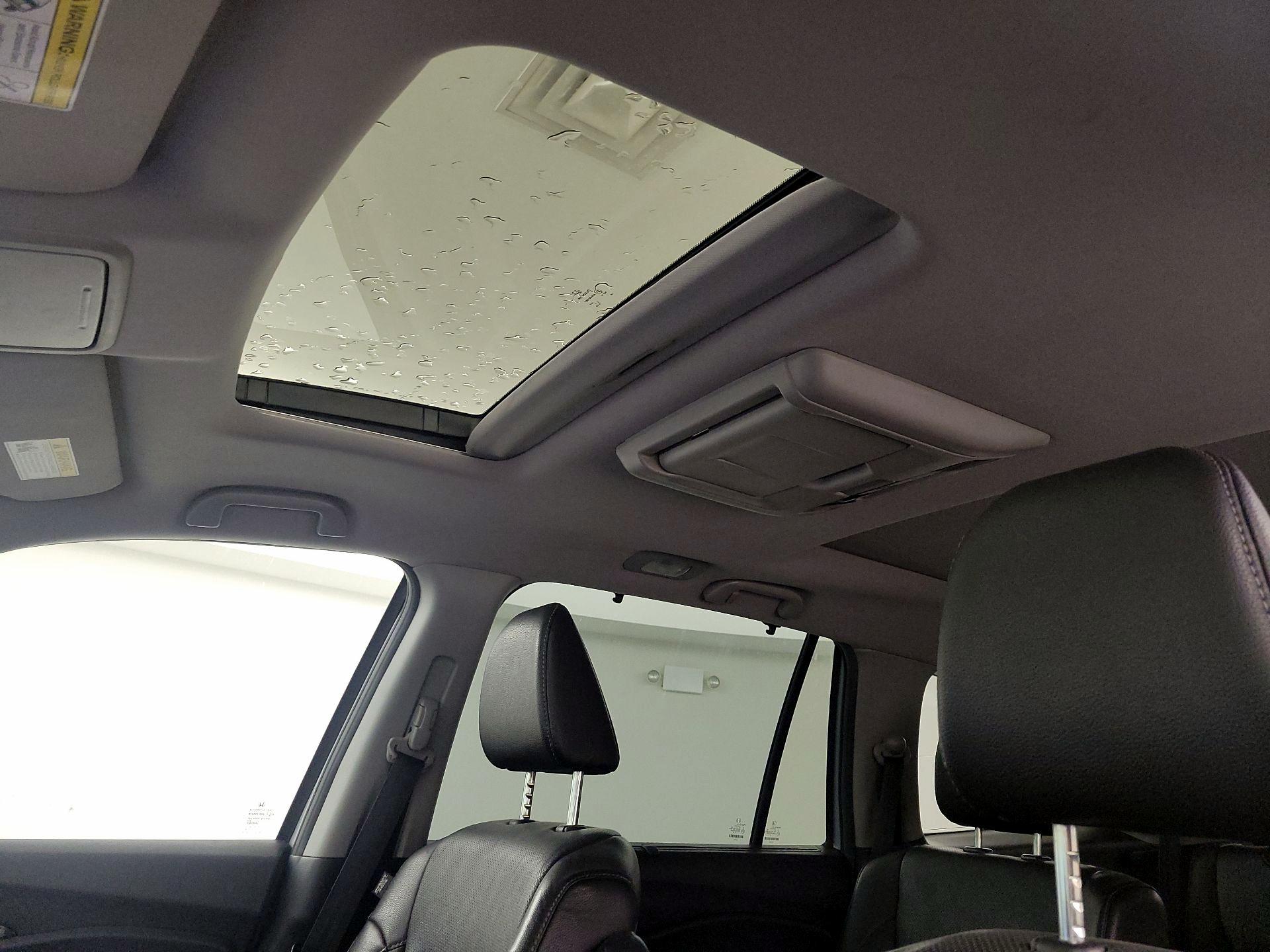 Thumbnail: 2018 Honda Pilot - 20