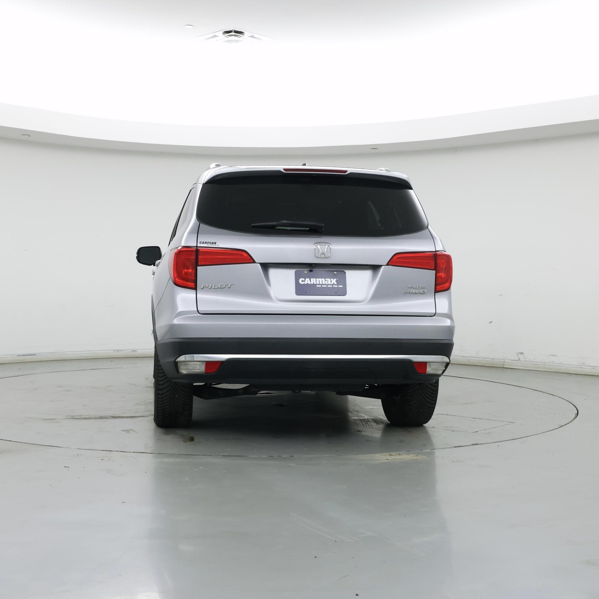 Thumbnail: 2018 Honda Pilot - 6