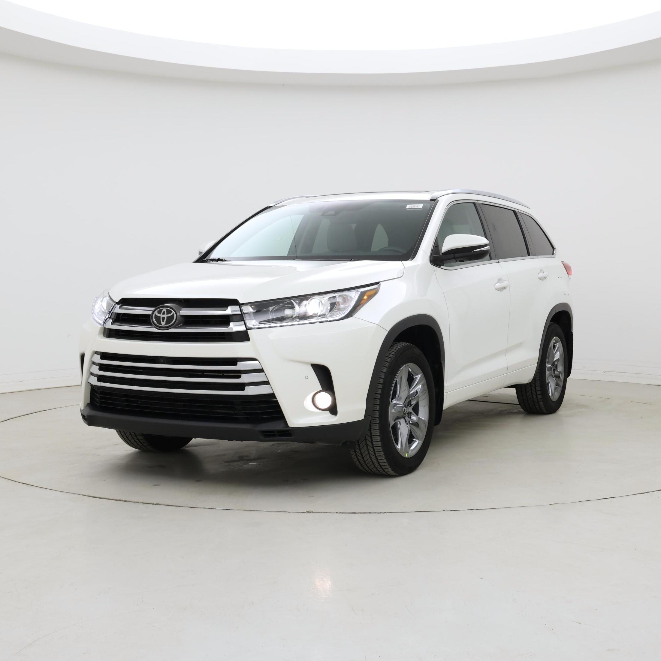 Thumbnail: 2018 Toyota Highlander - 4