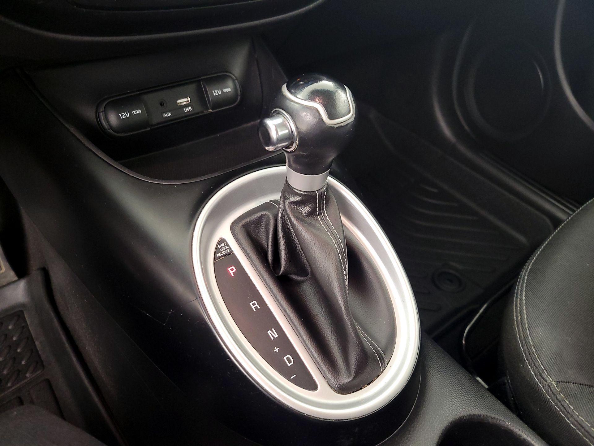 Thumbnail: 2018 Kia Soul - 17