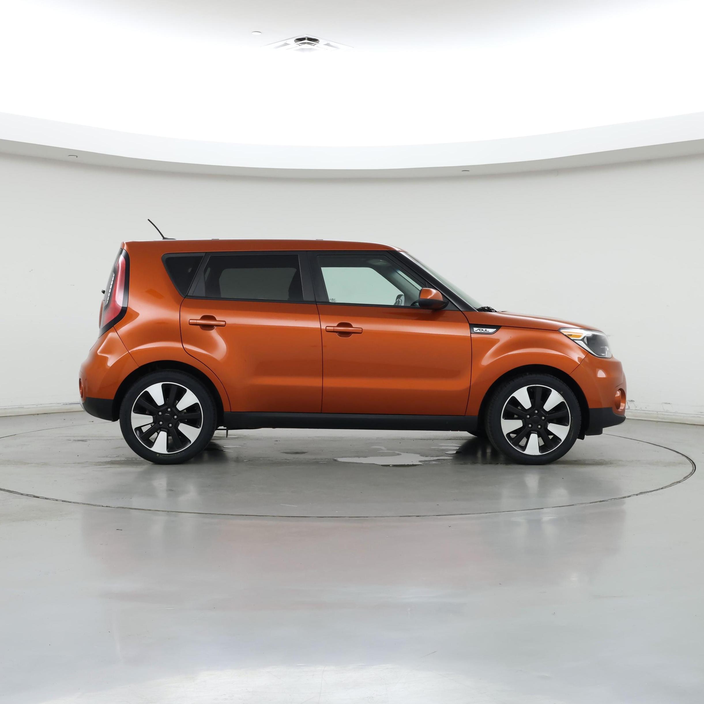 Thumbnail: 2018 Kia Soul - 7