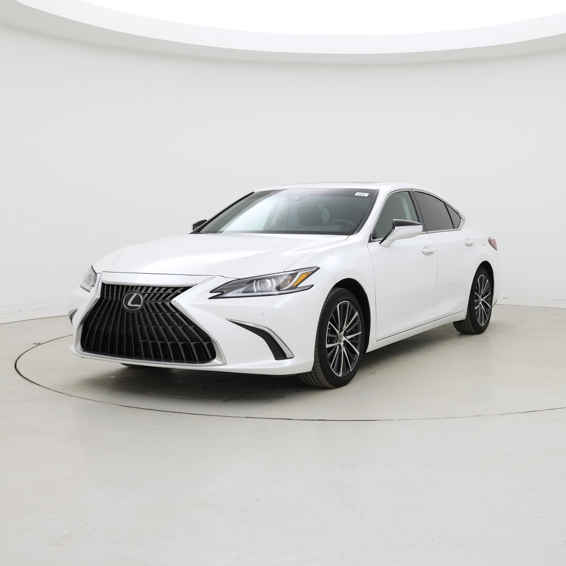 Thumbnail: 2024 Lexus ES - 4