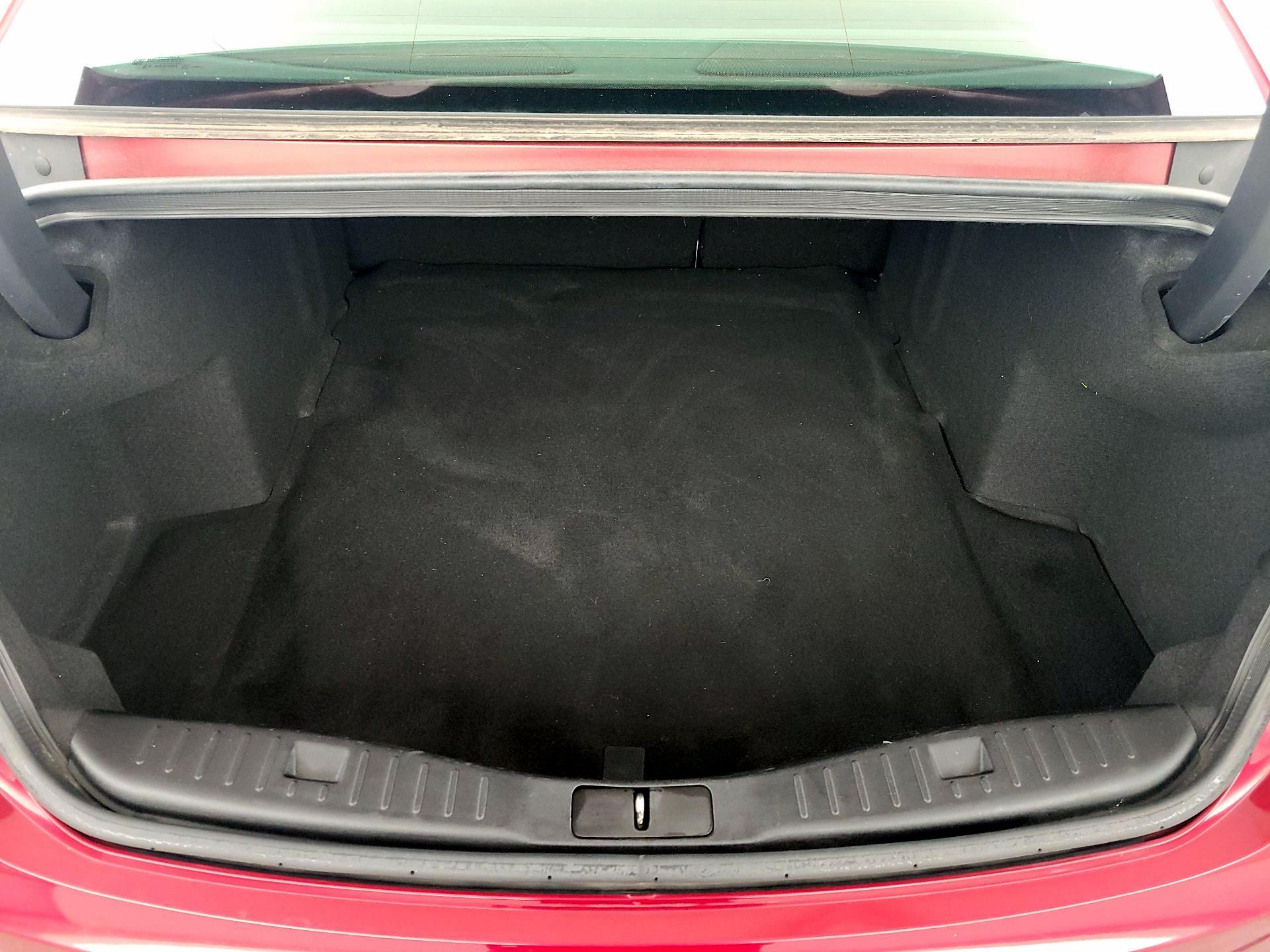 Thumbnail: 2017 Lincoln MKZ - 20