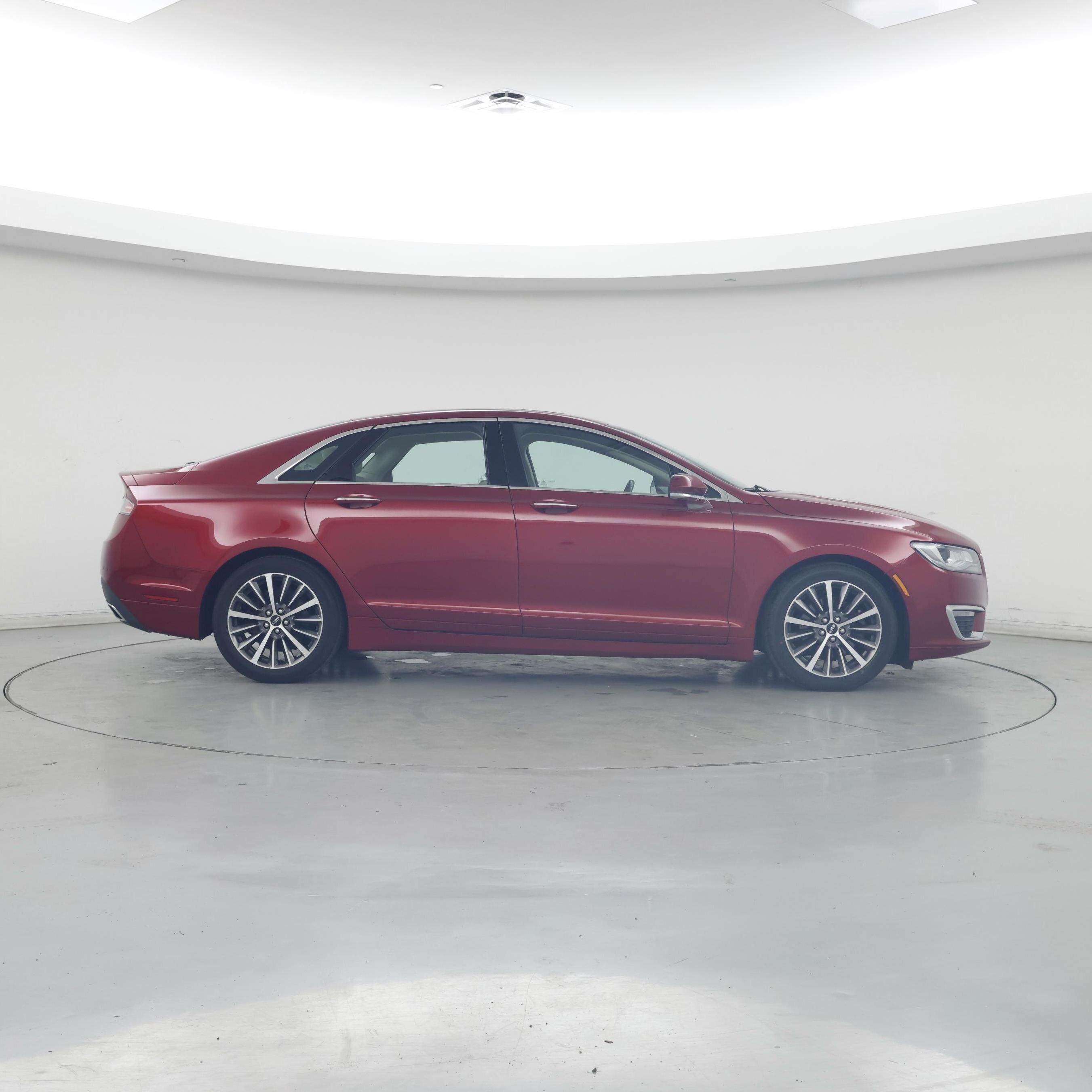 Thumbnail: 2017 Lincoln MKZ - 7