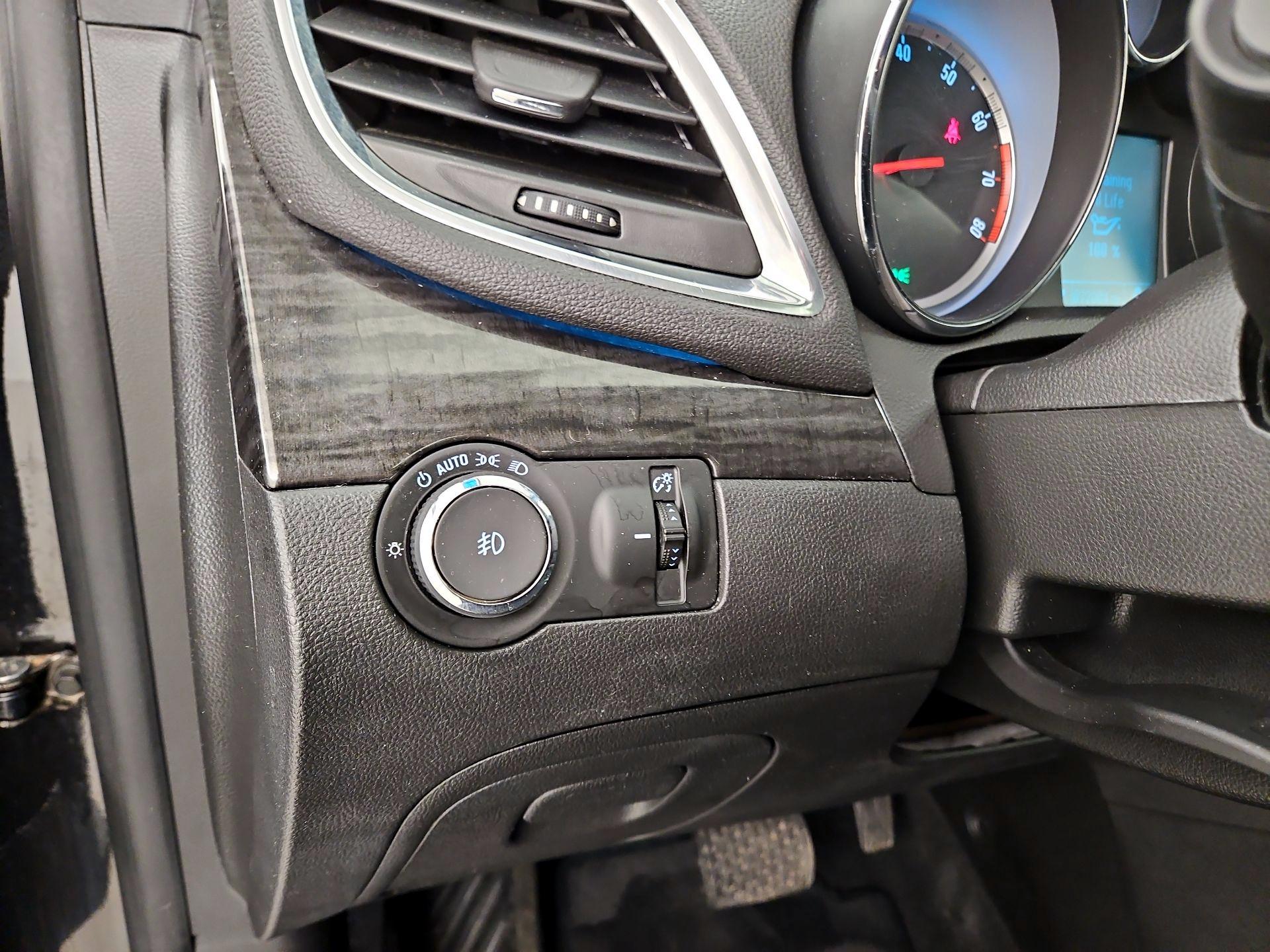 Thumbnail: 2015 Buick Encore - 13