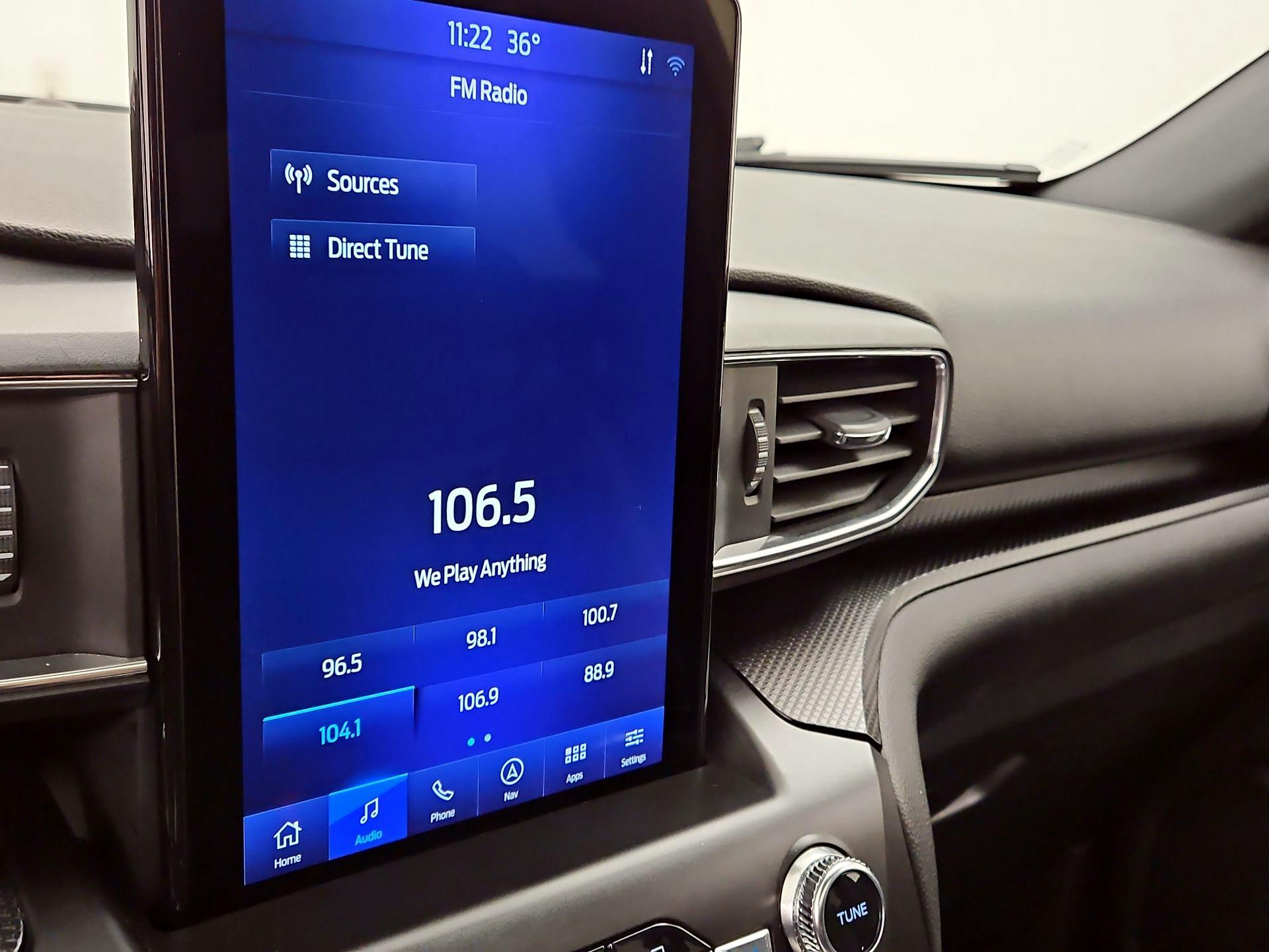 Thumbnail: 2020 Ford Explorer - 16