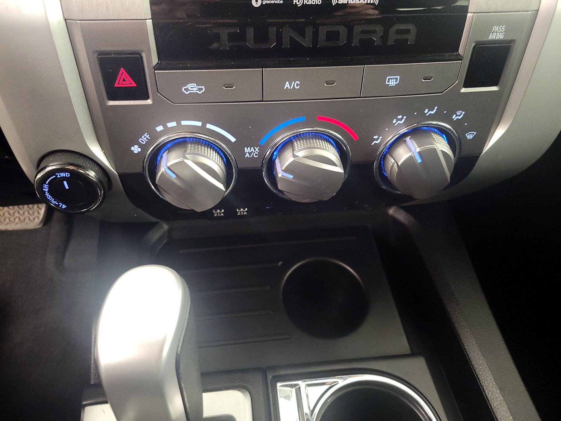 Thumbnail: 2021 Toyota Tundra - 17