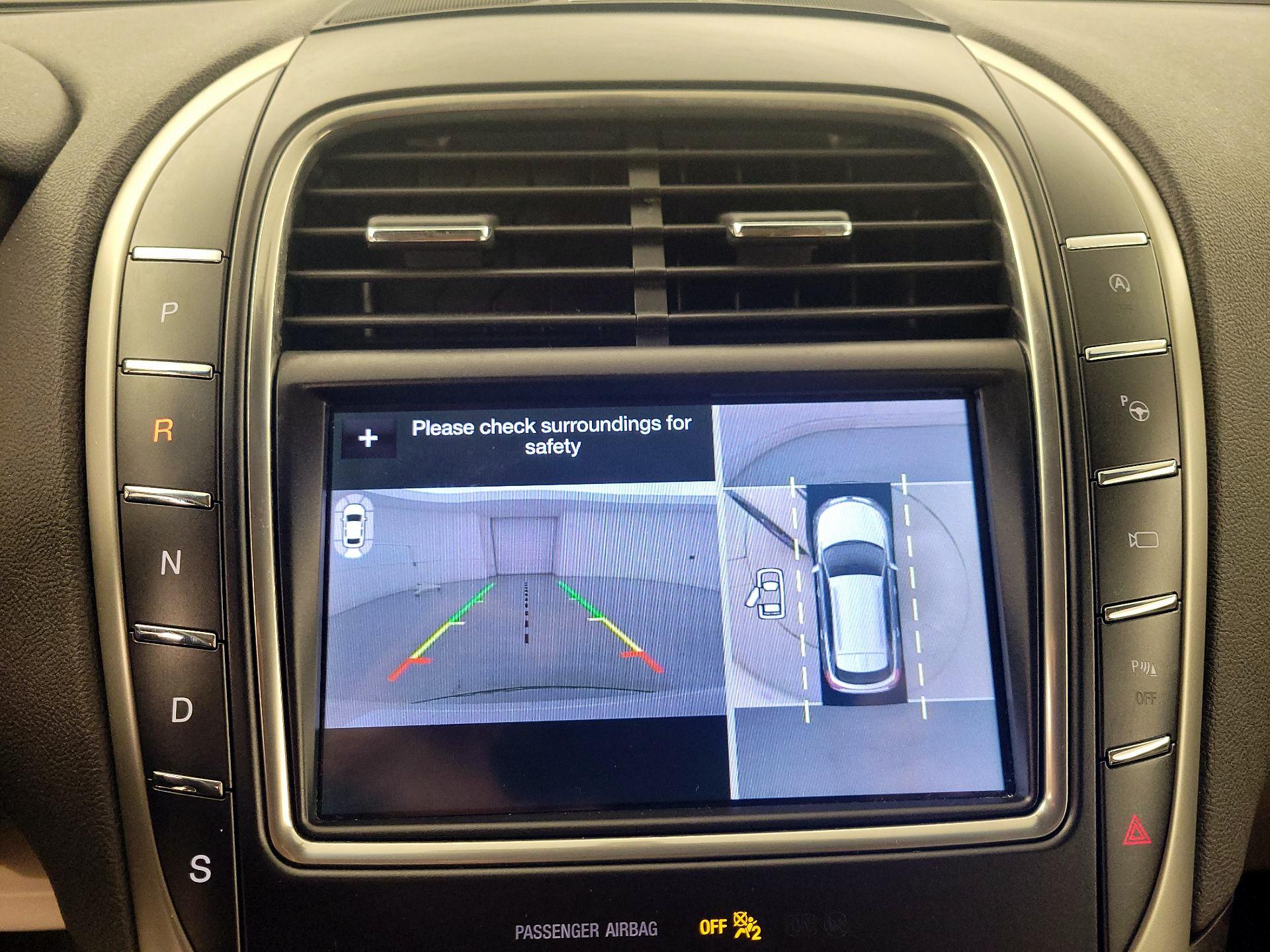 Thumbnail: 2019 Lincoln Nautilus - 15