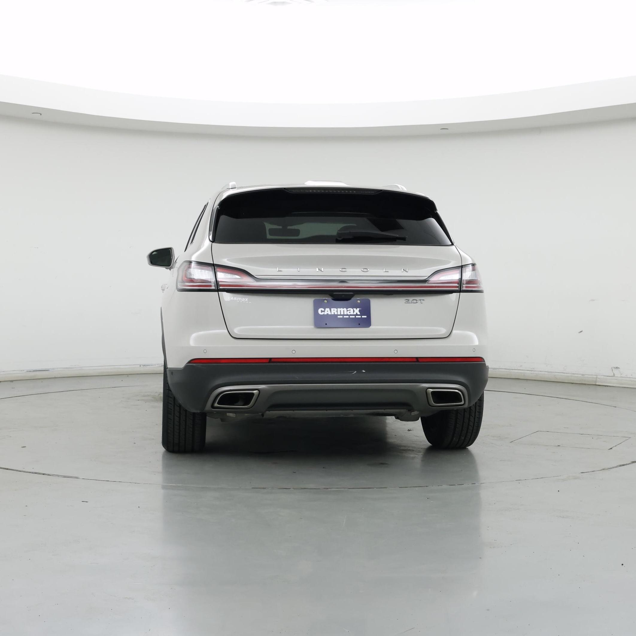 Thumbnail: 2019 Lincoln Nautilus - 6