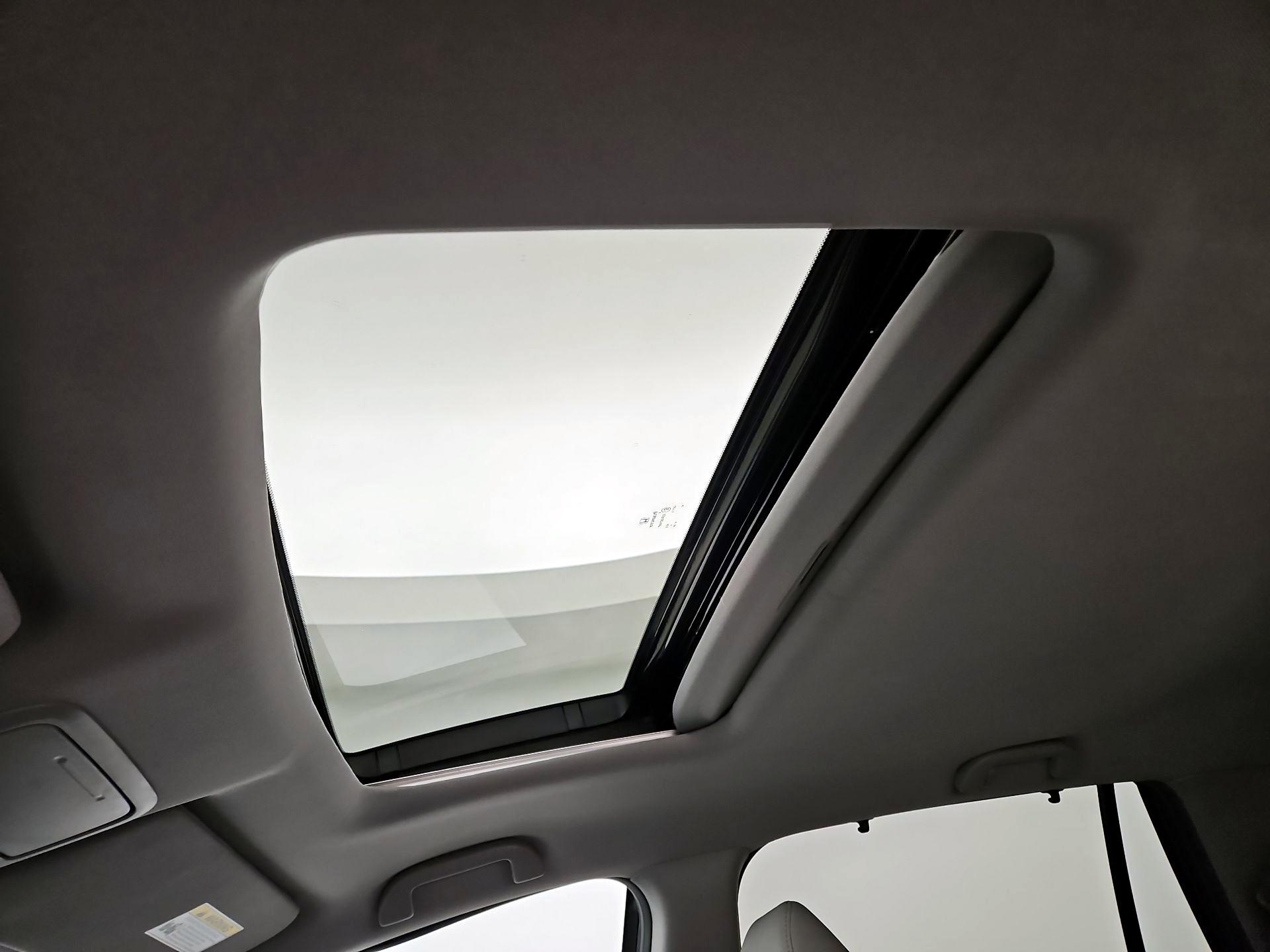 Thumbnail: 2022 Honda Pilot - 19