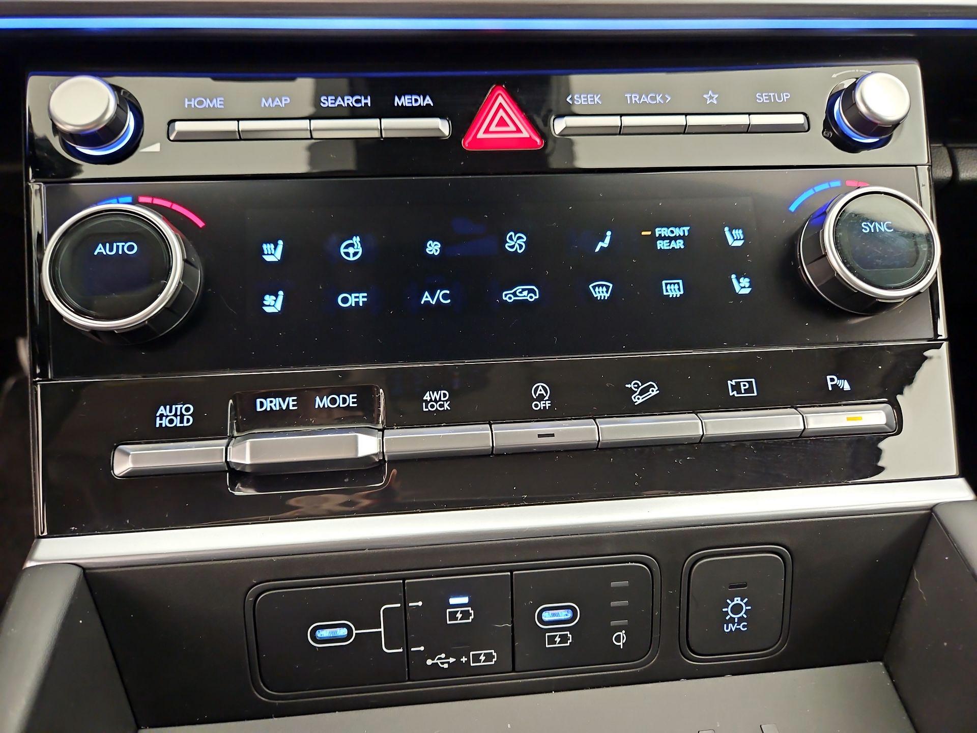 Thumbnail: 2024 Hyundai Santa Fe - 17