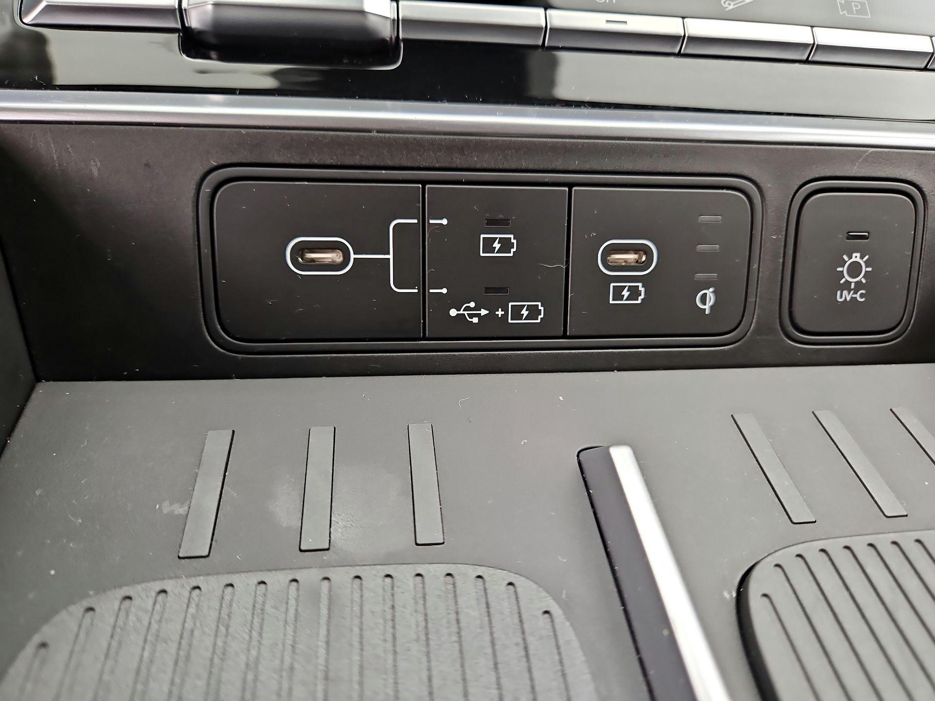 Thumbnail: 2024 Hyundai Santa Fe - 19