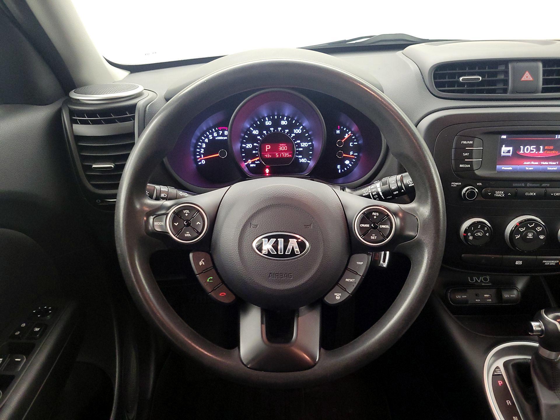 Thumbnail: 2015 Kia Soul - 10