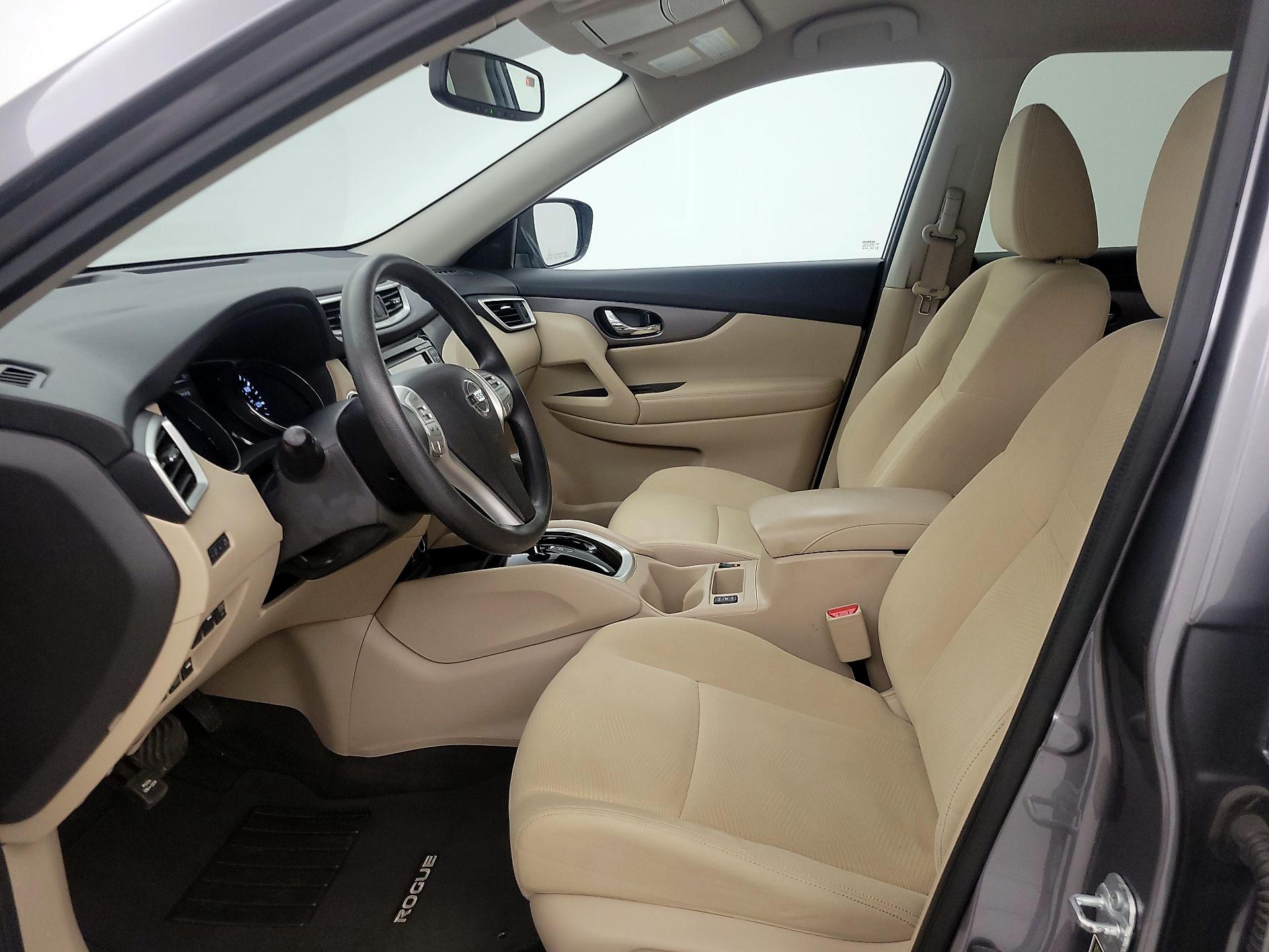 Thumbnail: 2016 Nissan Rogue - 9