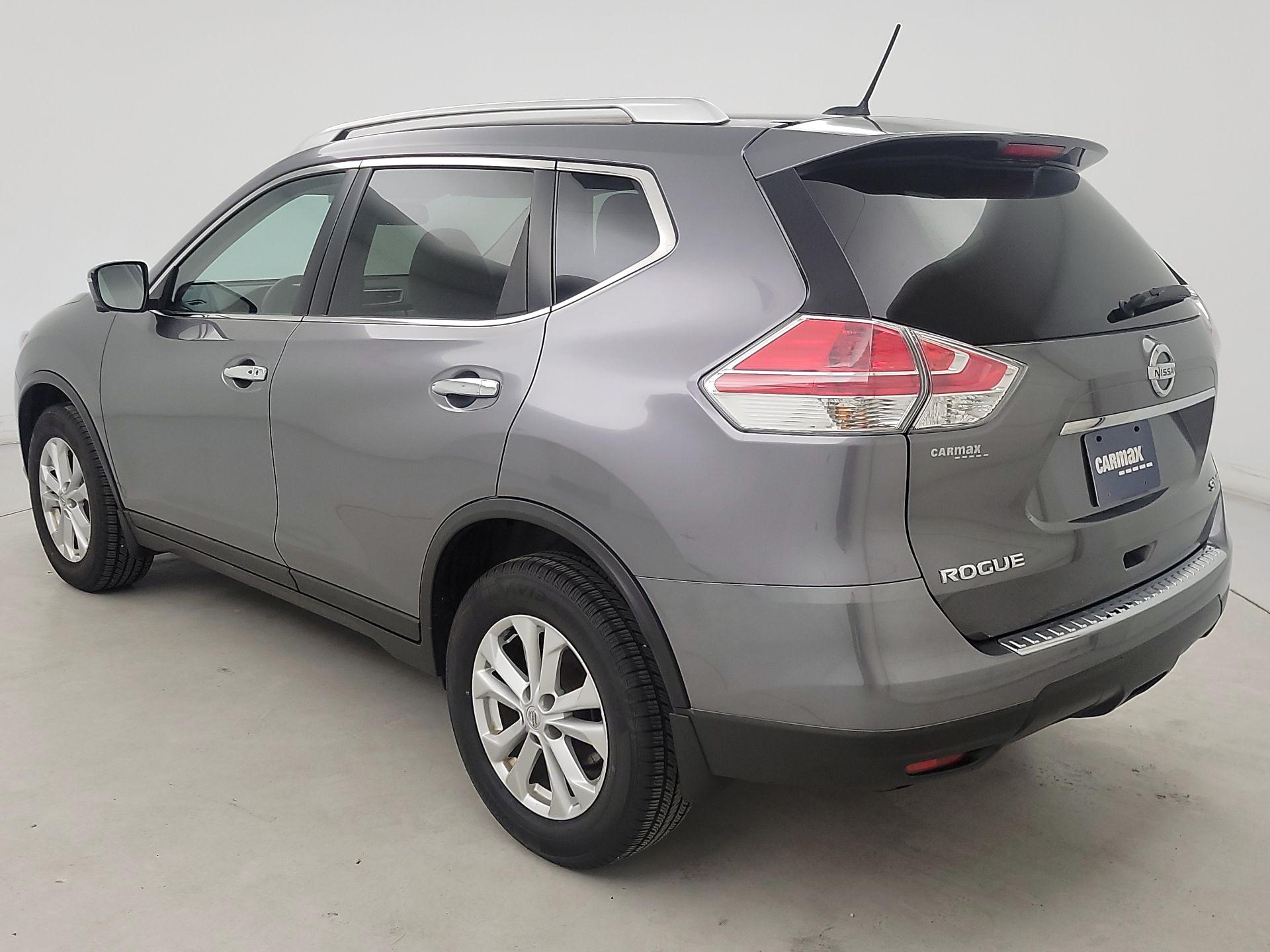 Thumbnail: 2016 Nissan Rogue - 7