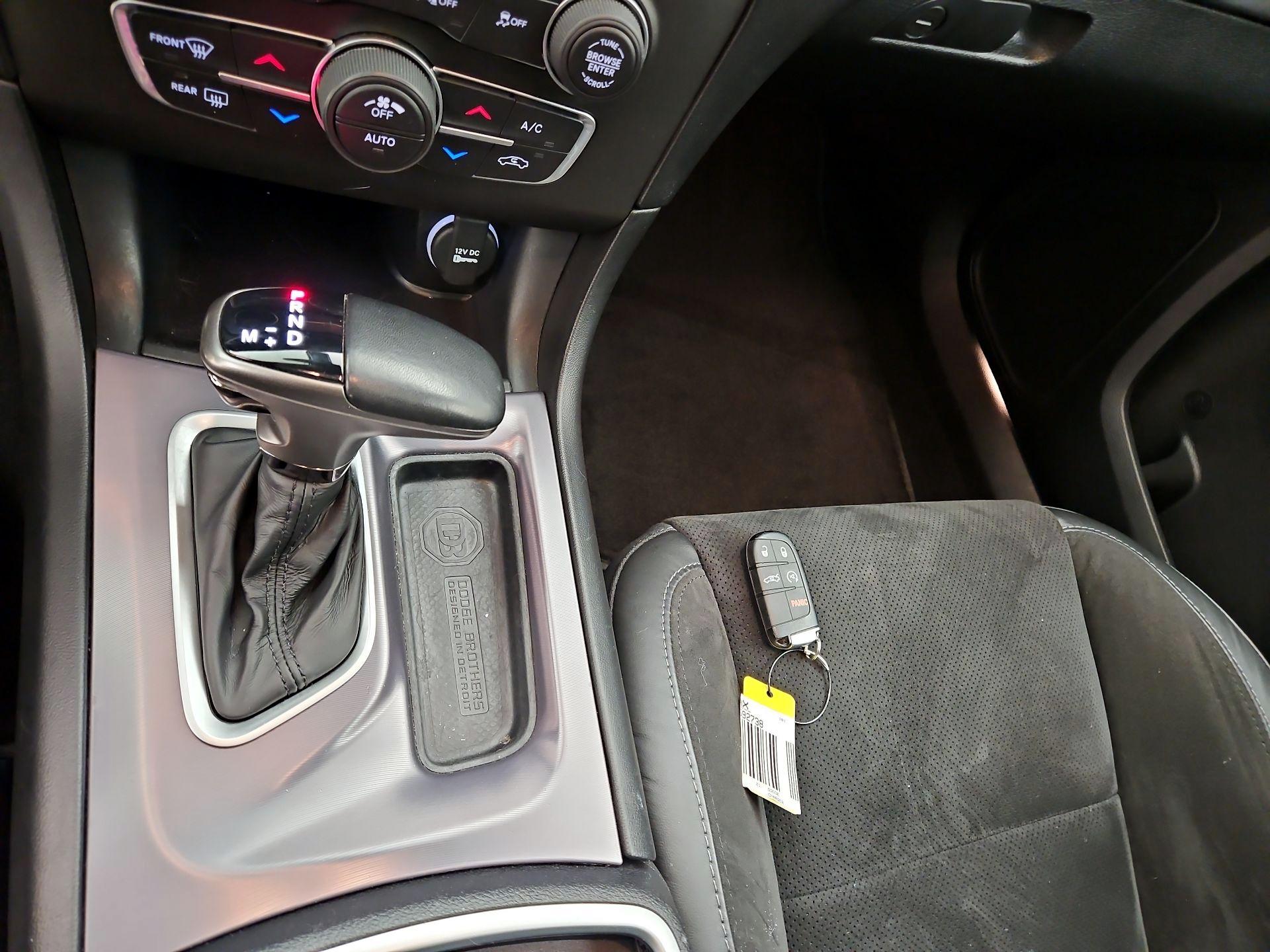Thumbnail: 2021 Dodge Charger - 17