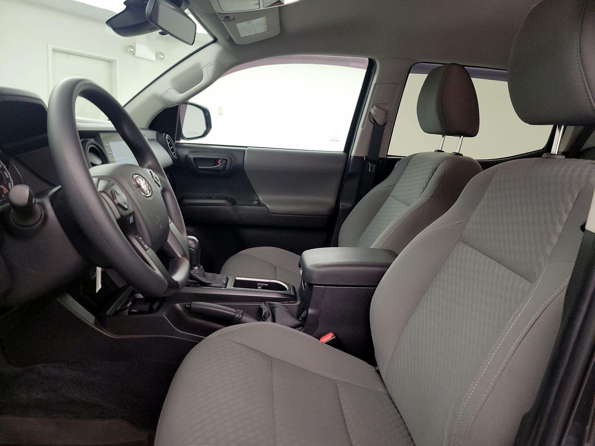 Thumbnail: 2022 Toyota Tacoma - 11