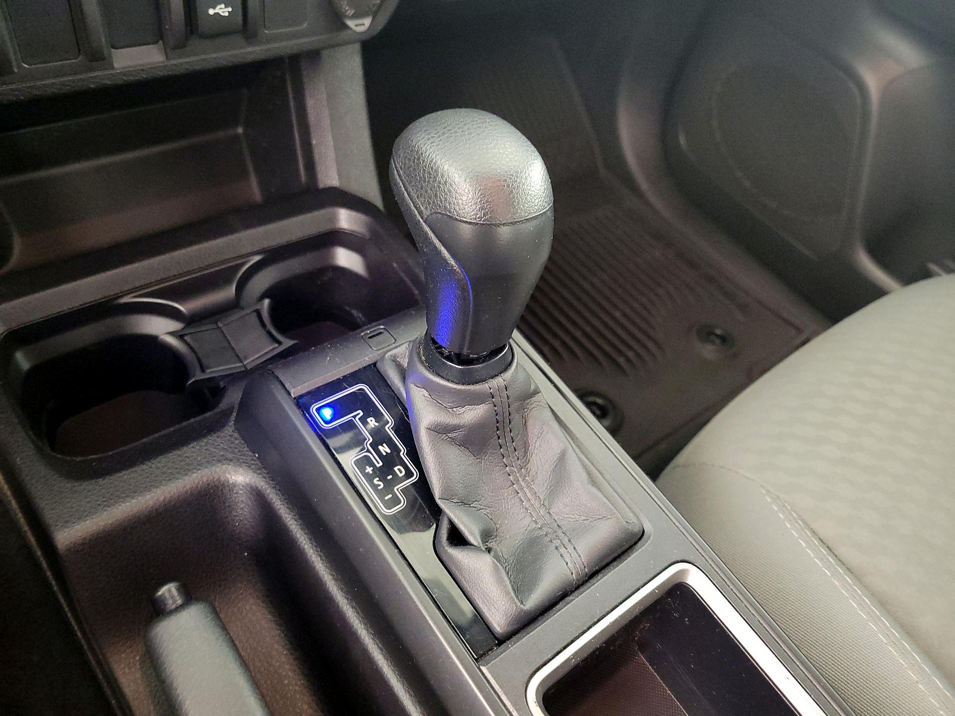 Thumbnail: 2022 Toyota Tacoma - 18