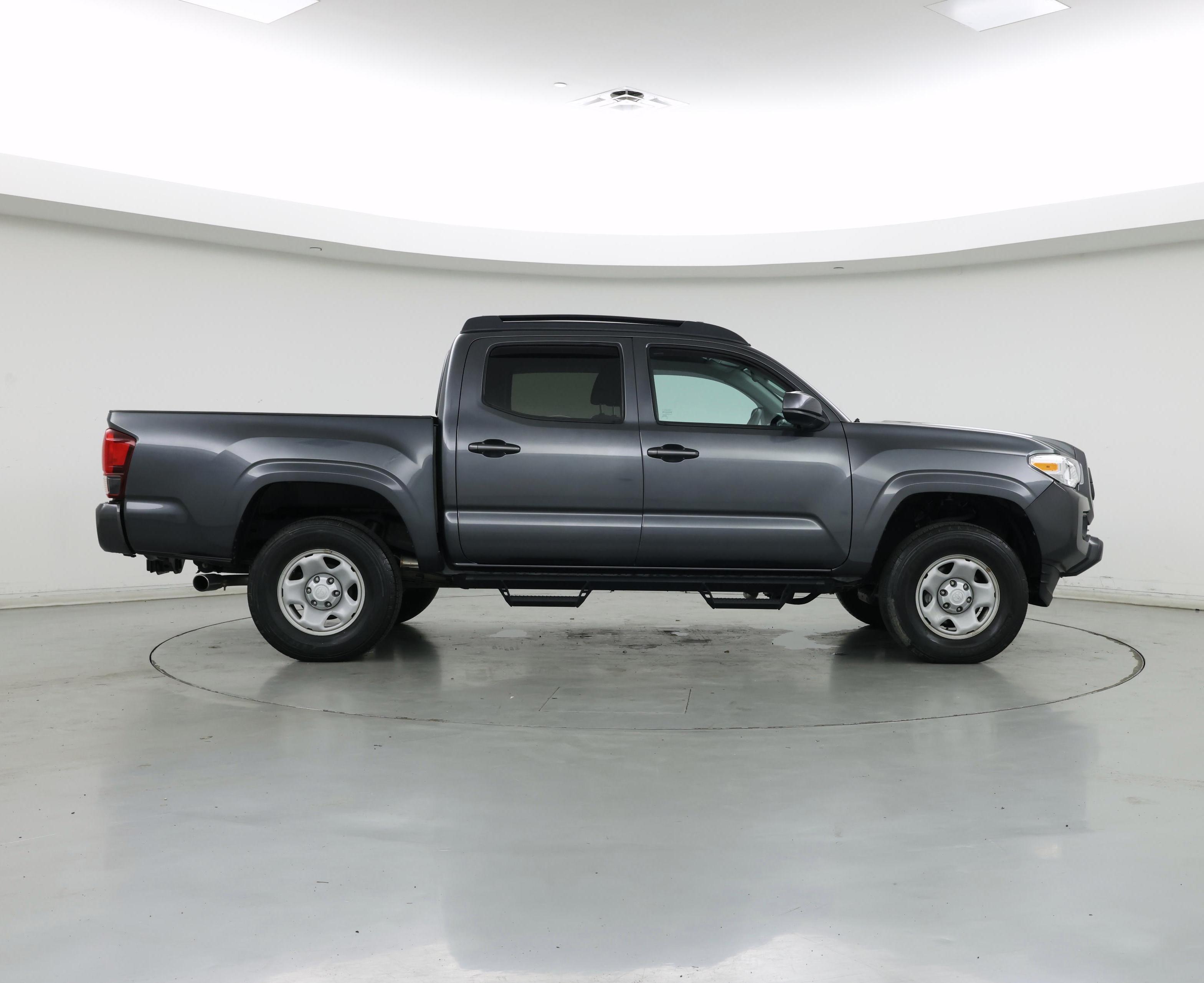 Thumbnail: 2022 Toyota Tacoma - 7