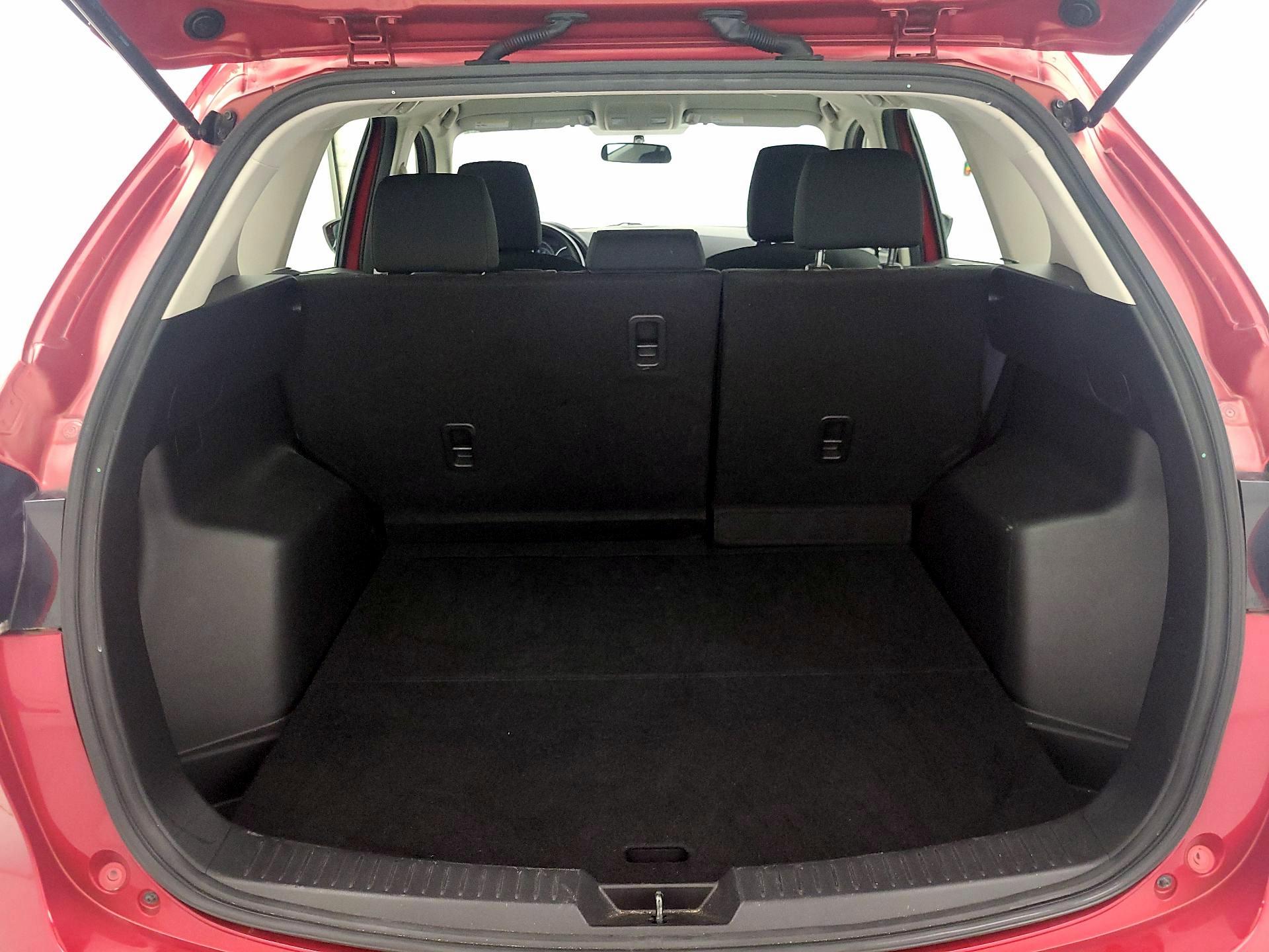 Thumbnail: 2016 Mazda CX-5 - 17