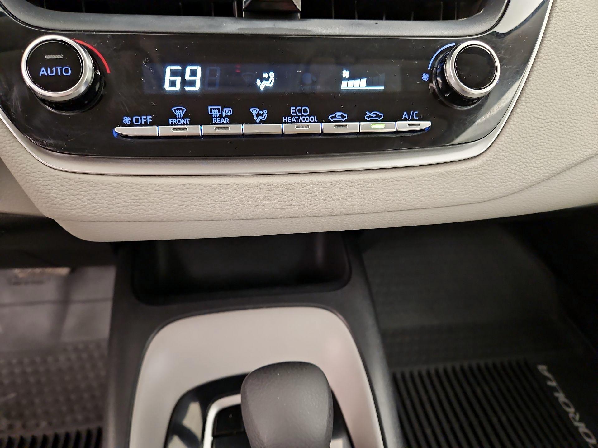 Thumbnail: 2020 Toyota Corolla - 16