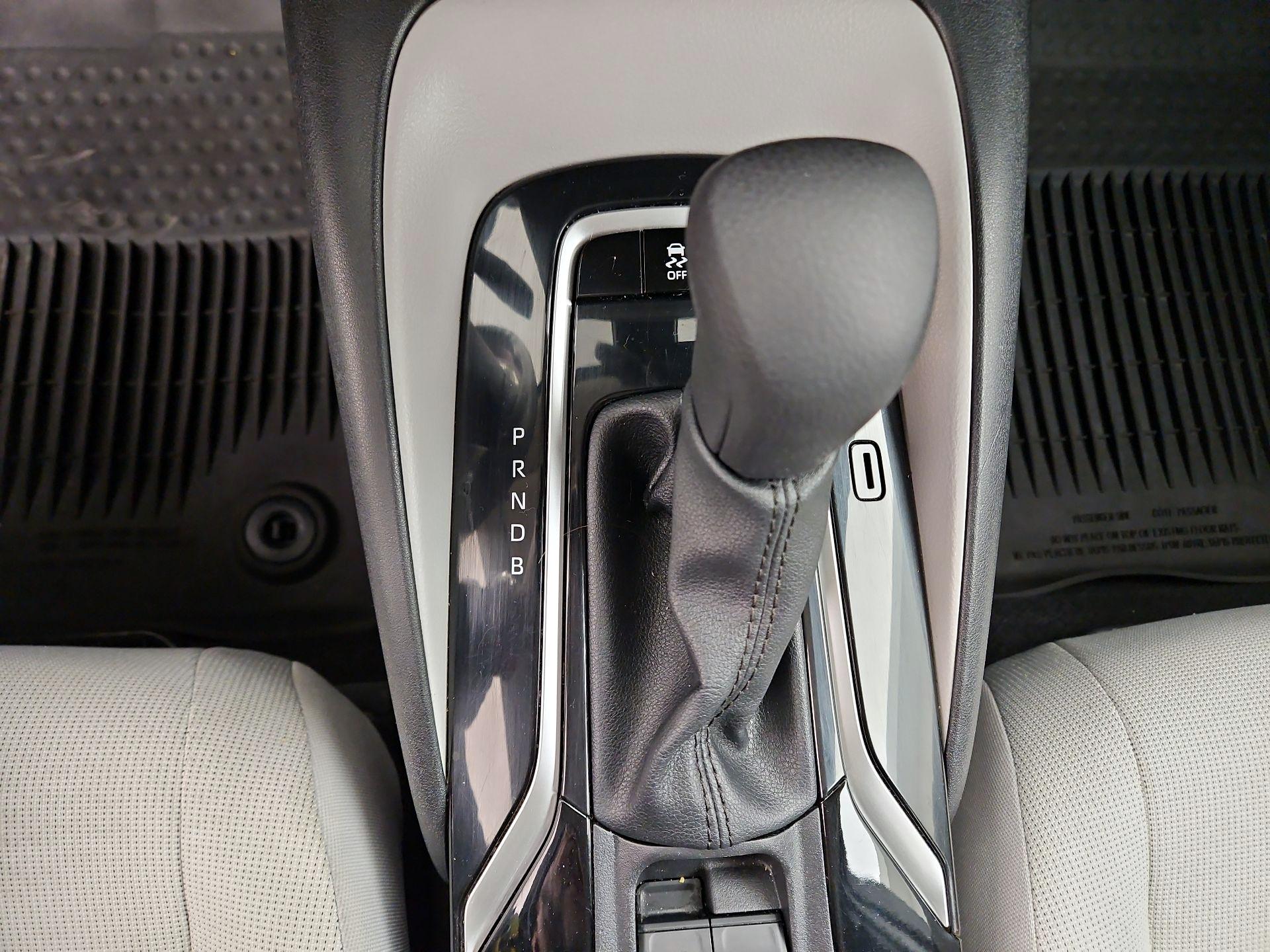 Thumbnail: 2020 Toyota Corolla - 17