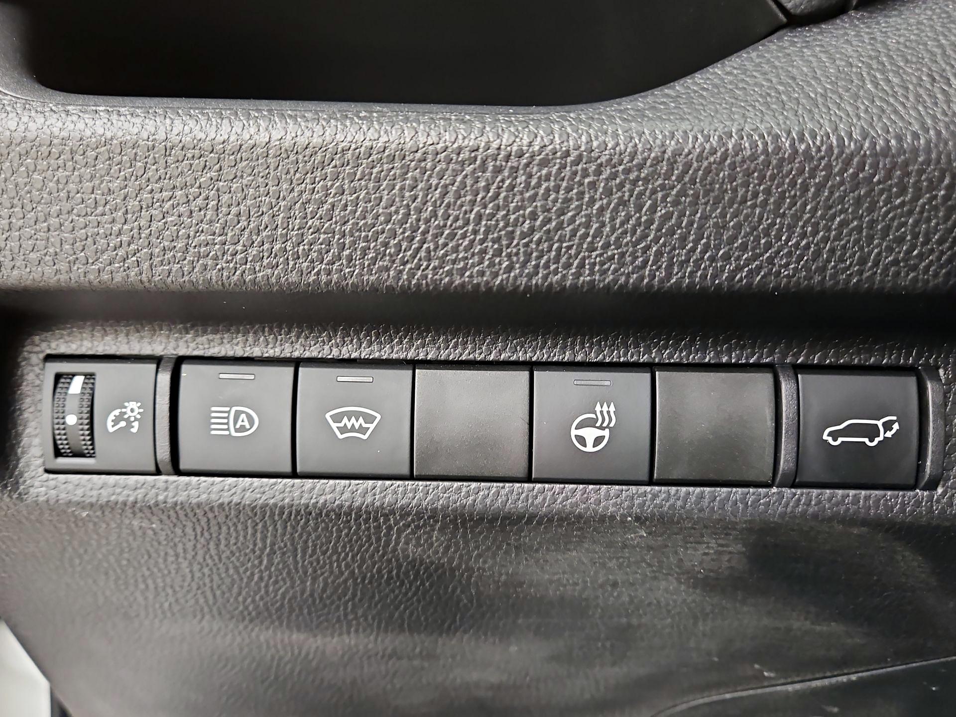 Thumbnail: 2024 Toyota RAV4 - 13