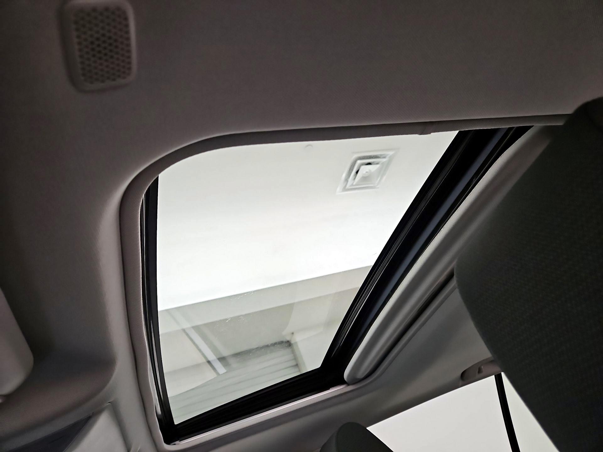 Thumbnail: 2024 Toyota RAV4 - 19