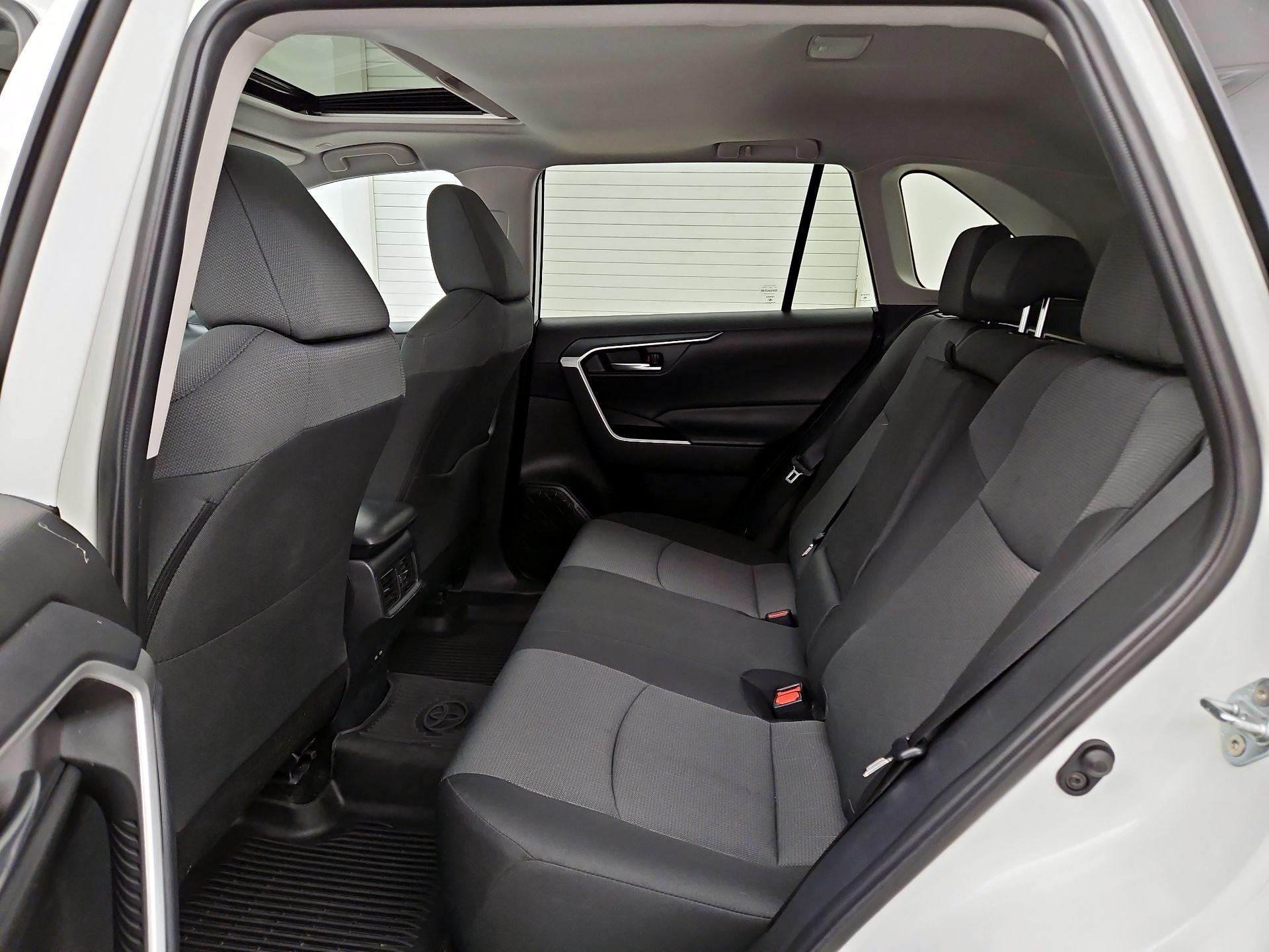 Thumbnail: 2024 Toyota RAV4 - 20