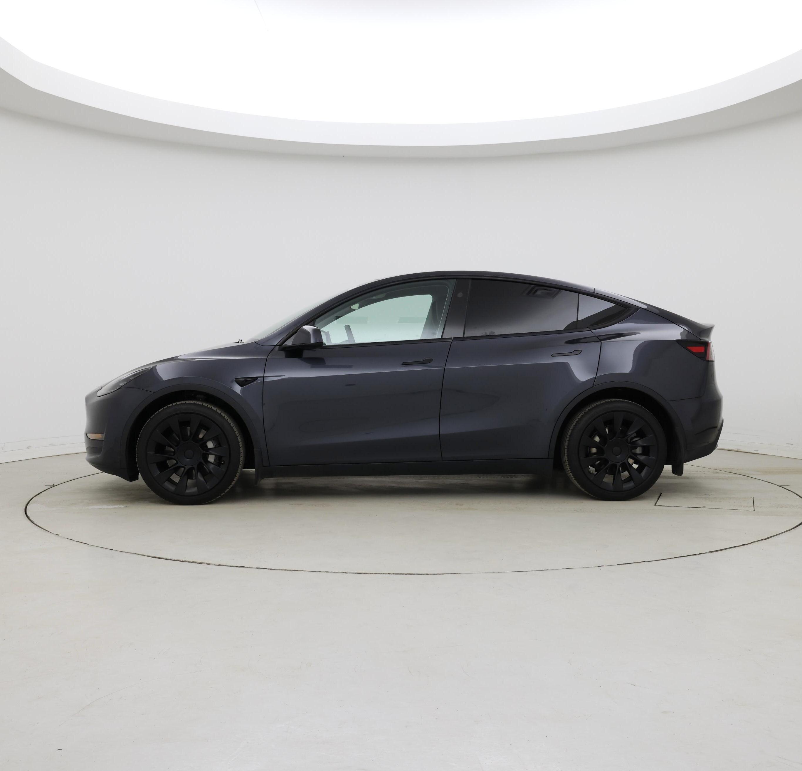 Thumbnail: 2024 Tesla Model Y - 3