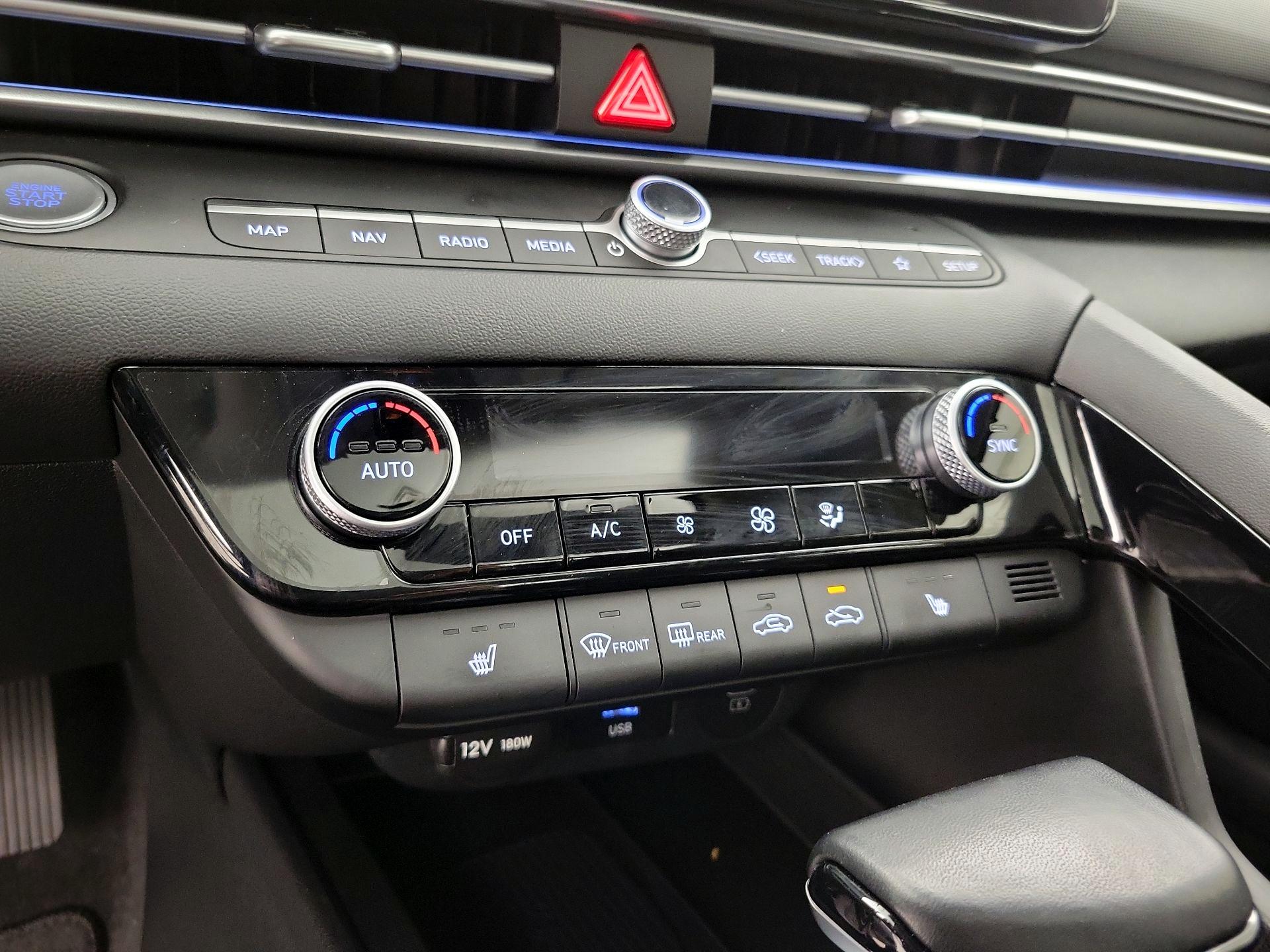 Thumbnail: 2024 Hyundai Elantra - 17