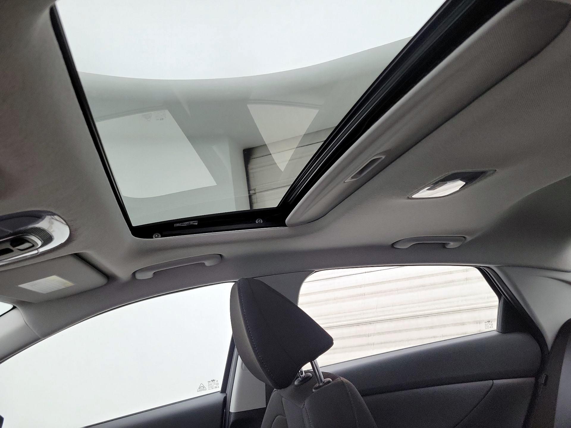 Thumbnail: 2024 Hyundai Elantra - 20