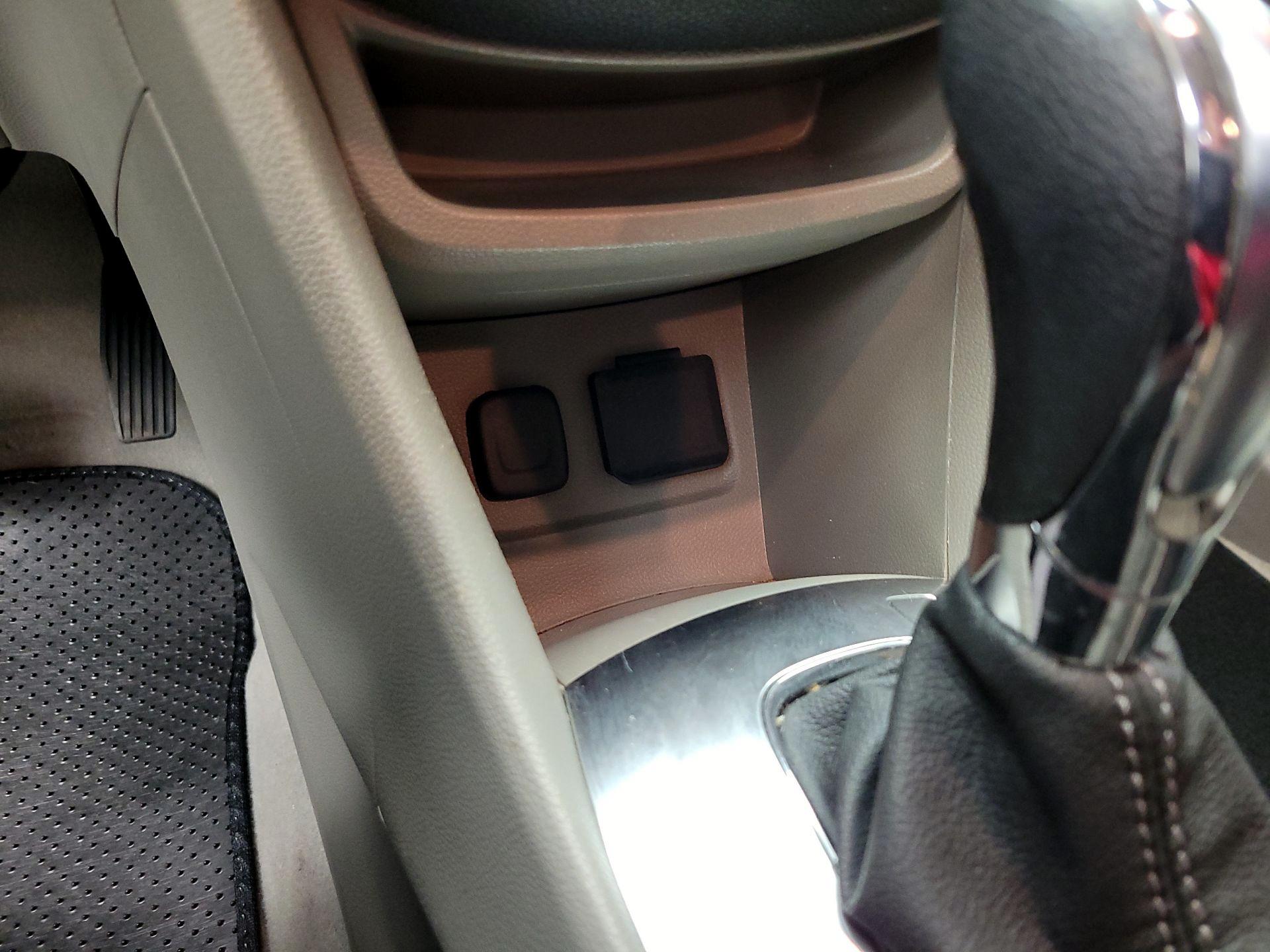 Thumbnail: 2016 Buick Encore - 18