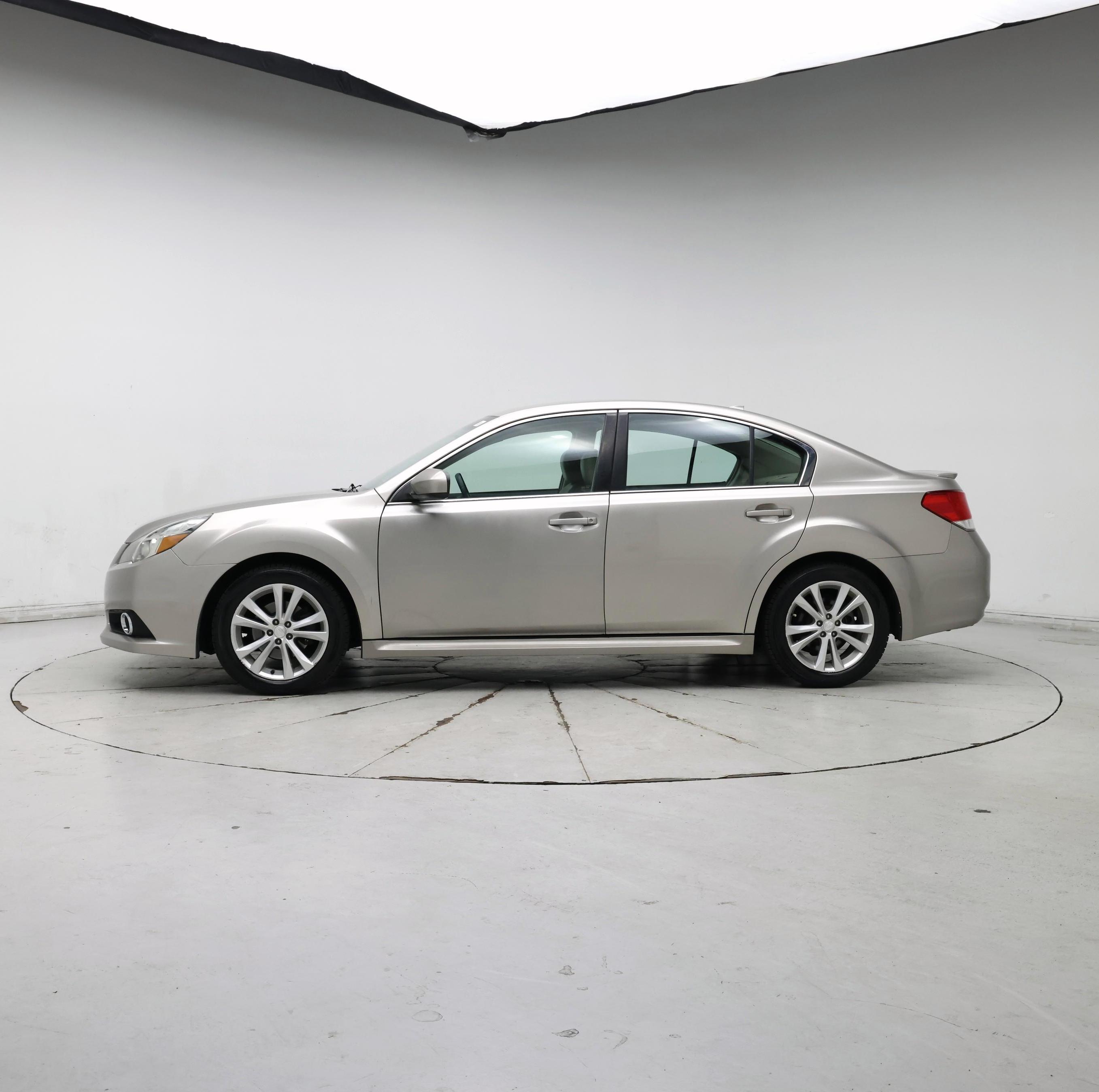 Thumbnail: 2014 Subaru Legacy - 3